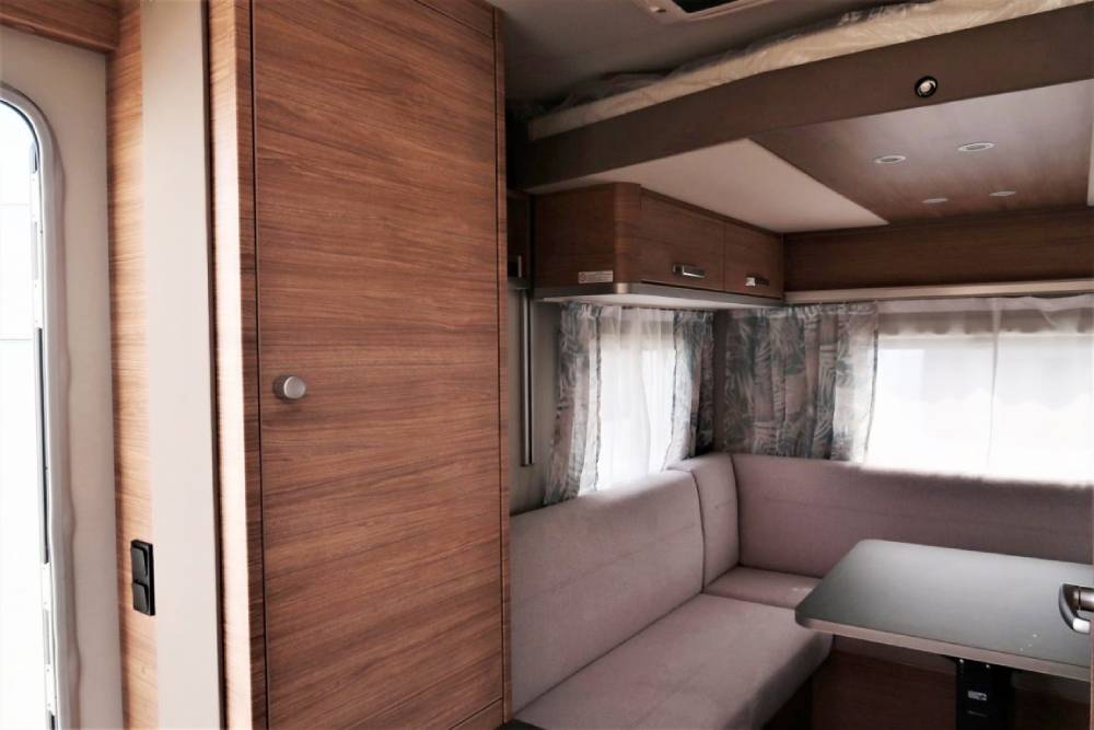 Caravana nova Weinsberg Caraone 390 PUH