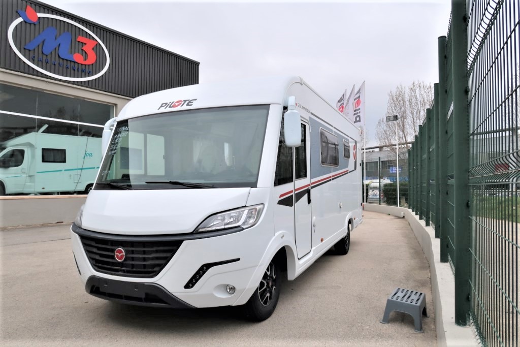 AUTOCARAVANA NOVA PILOTE G690D