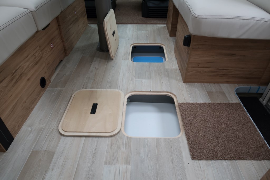 AUTOCARAVANA NOVA PILOTE G690D