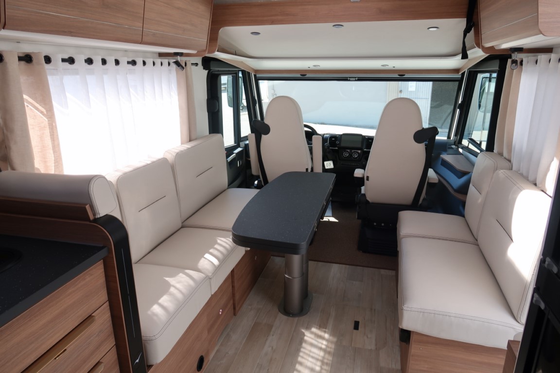 AUTOCARAVANA NOVA PILOTE G690D