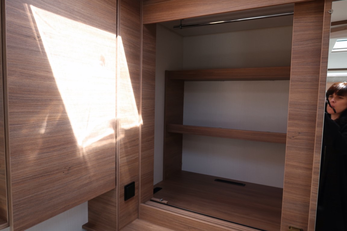 AUTOCARAVANA NOVA PILOTE G690D