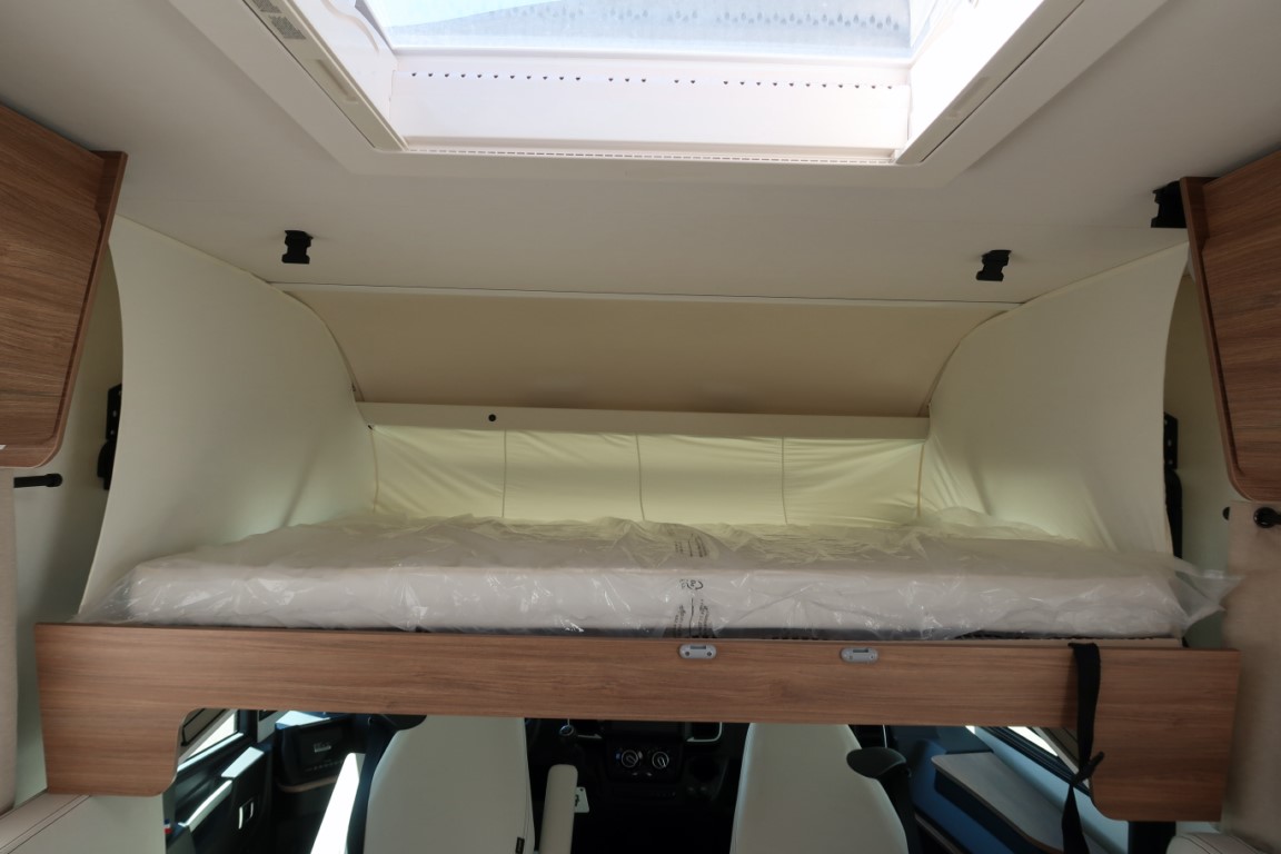 AUTOCARAVANA NOVA PILOTE G690D