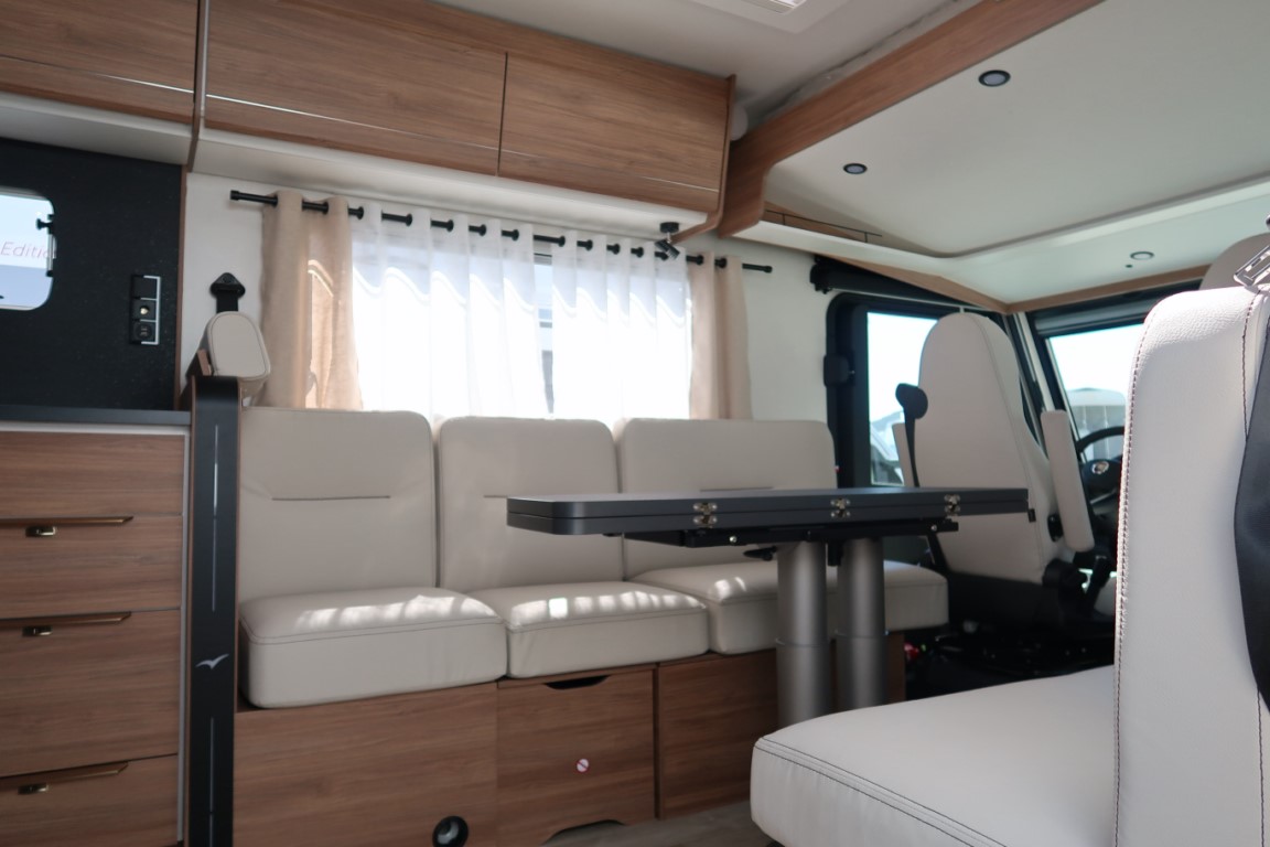 AUTOCARAVANA NOVA PILOTE G690D