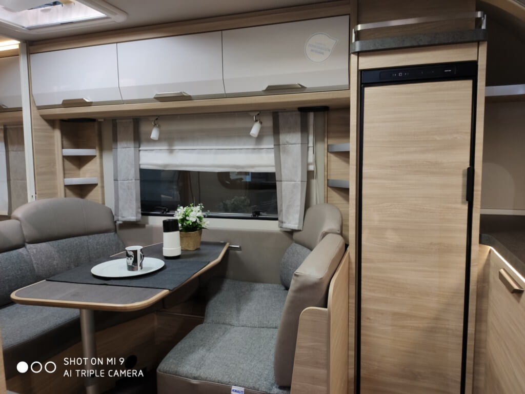 CARAVANA NOVA KNAUS SÜDWIND 500 PF 60 YEARS