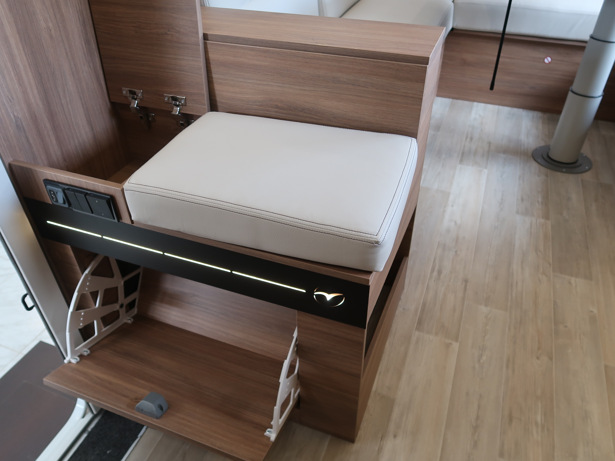 AUTOCARAVANA NOVA PILOTE PACIFIC 696 U