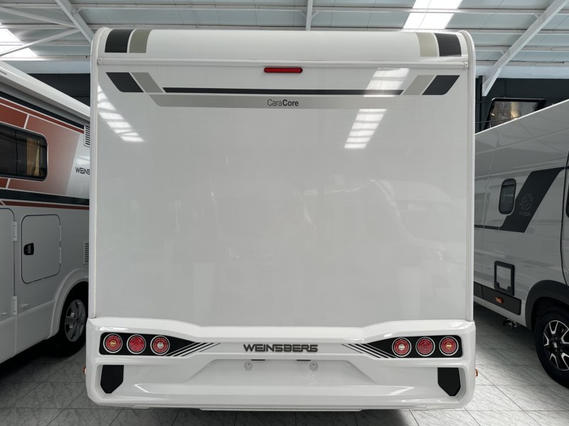 AUTOCARAVANA NOVA WEINSBERG CARACORE 700 MEG