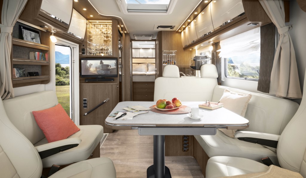 AUTOCARAVANA DE LUXE MORELO HOME 82 M