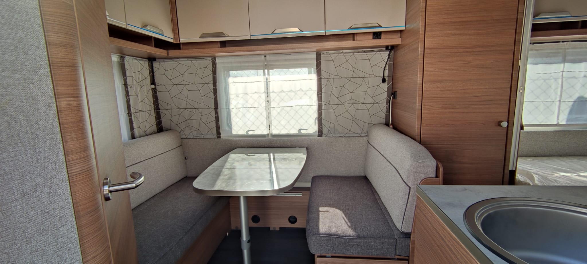 CARAVANA NUEVA KNAUS SPORT 400 QD