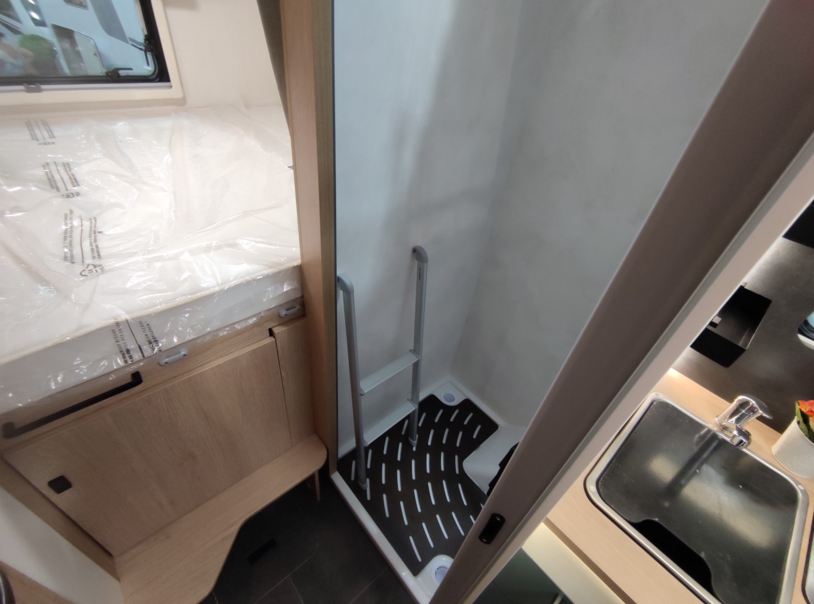 AUTOCARAVANA NUEVA PILOTE ATLAS A696G