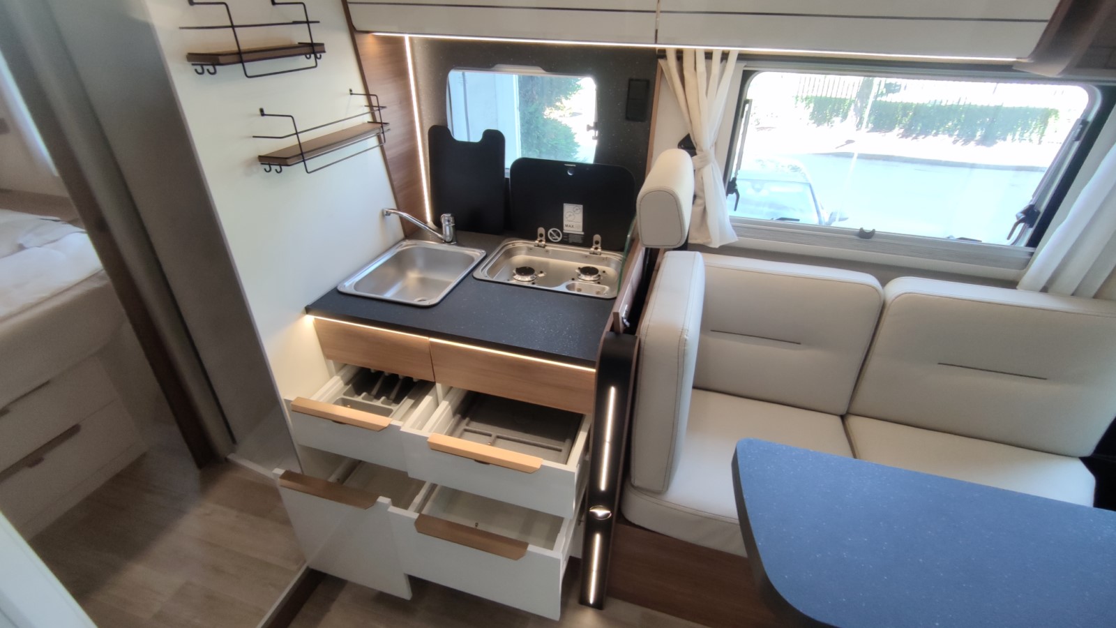 AUTOCARAVANA NUEVA PILOTE GALAXY 720 FC