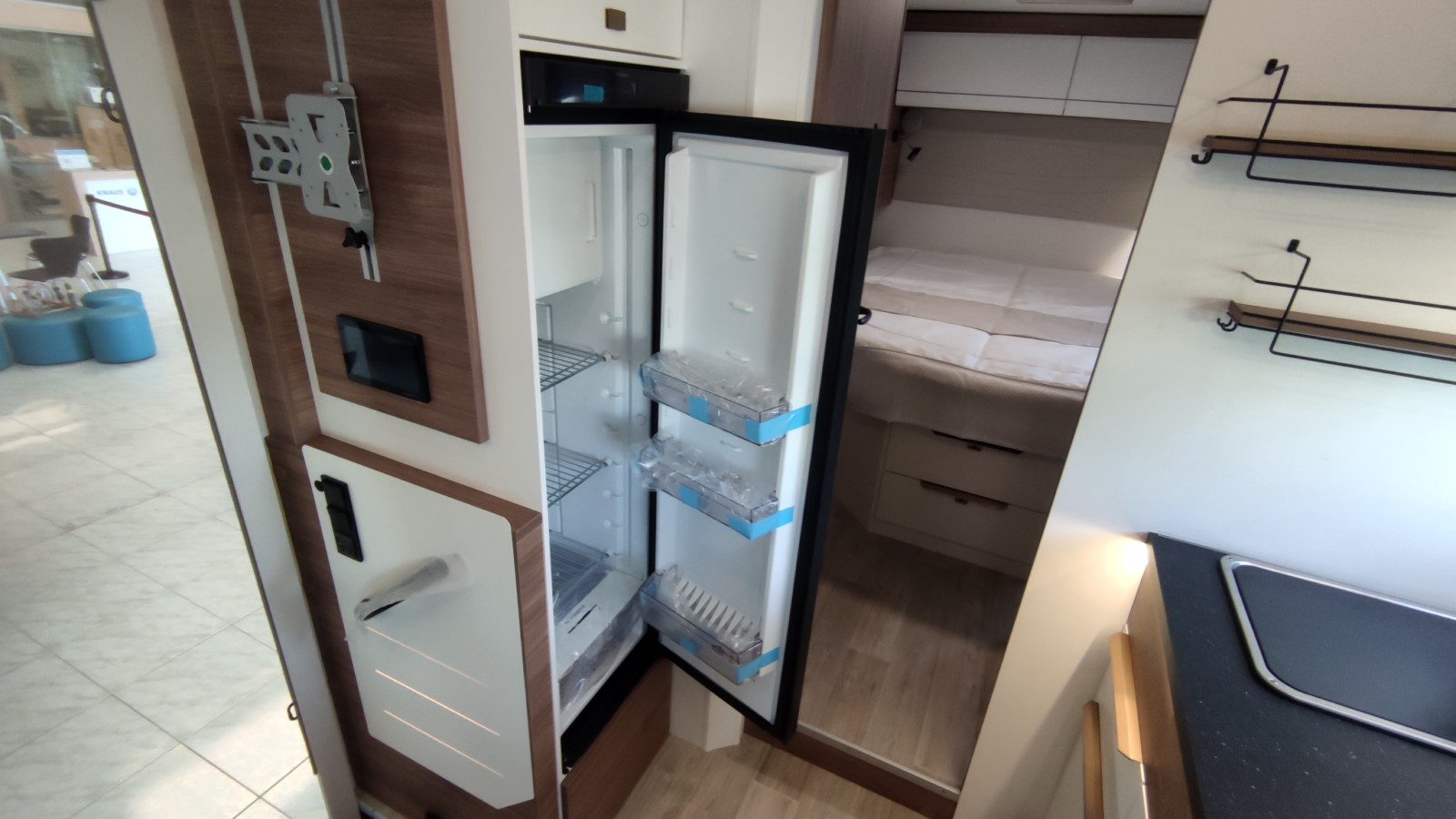 AUTOCARAVANA NUEVA PILOTE GALAXY 720 FC