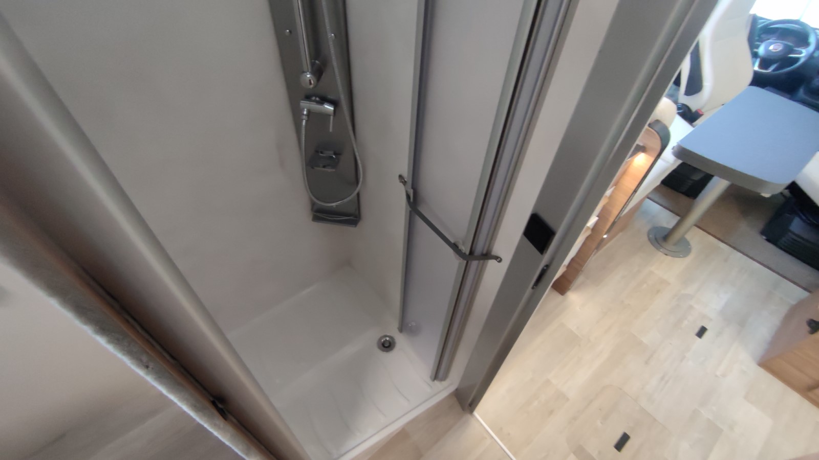 AUTOCARAVANA NUEVA PILOTE GALAXY 720 FC