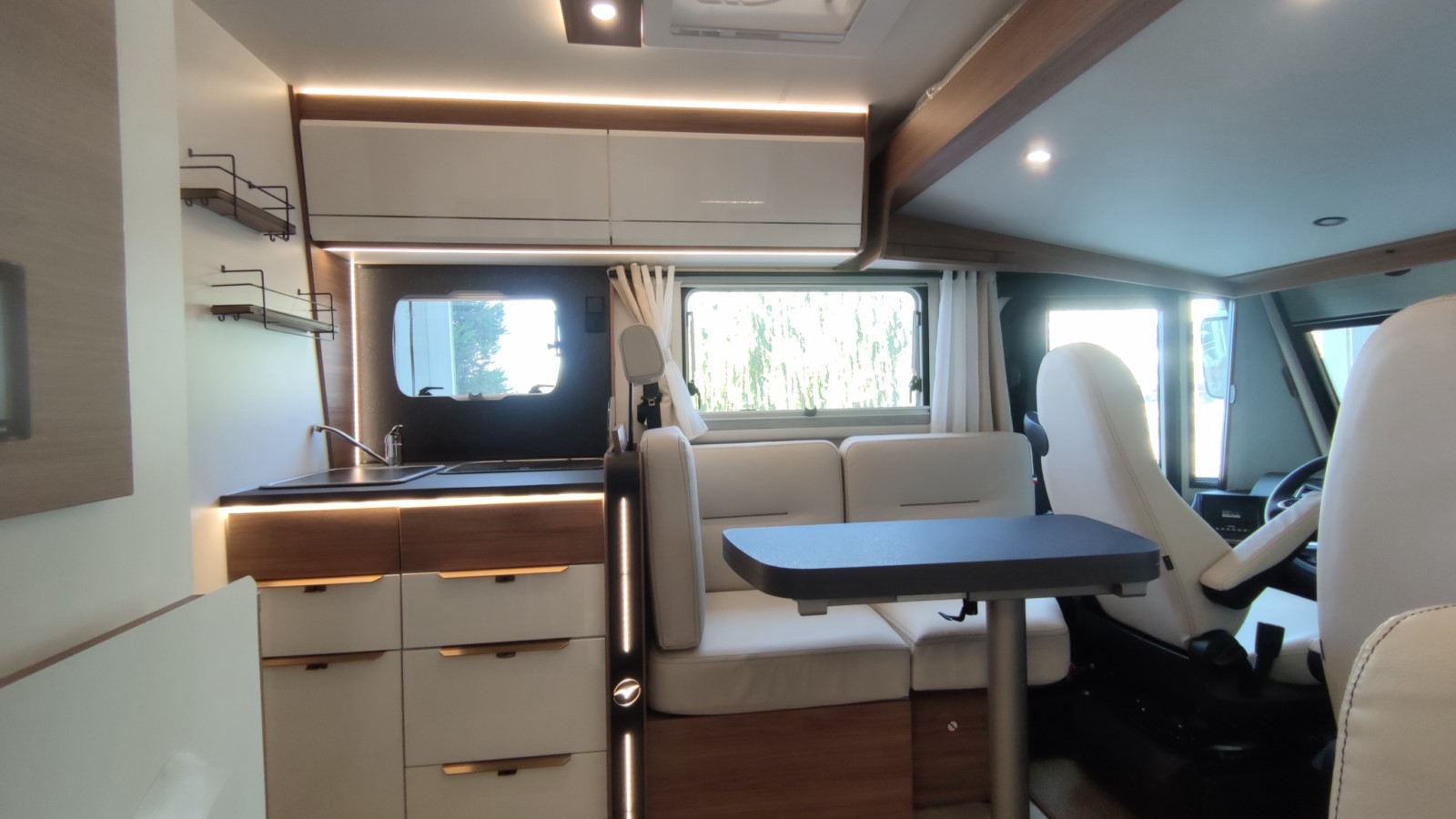 AUTOCARAVANA NUEVA PILOTE GALAXY 720 FC