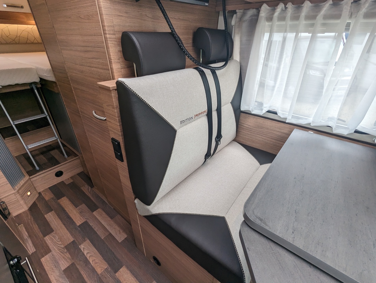 WEINSBERG CARACOMPACT 600 MEG EDITION PEPPER PEUGEOT AUTOCARAVANA NOVA
