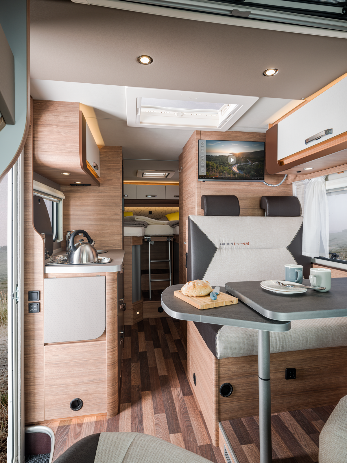 WEINSBERG CARACOMPACT 600 MEG EDITION PEPPER PEUGEOT AUTOCARAVANA NOVA
