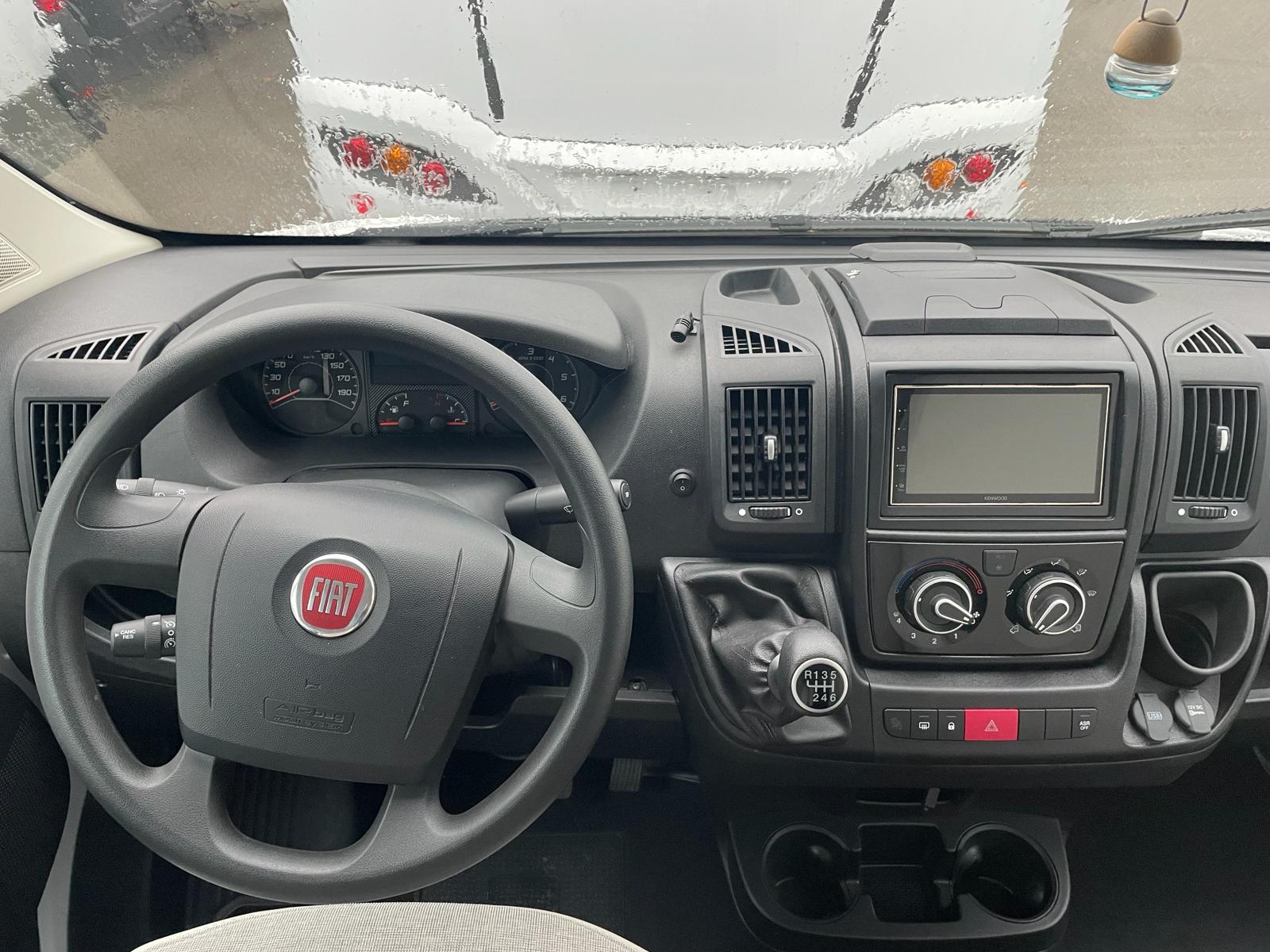 AUTOCARAVANA SEGONA MÀ CARADO V132