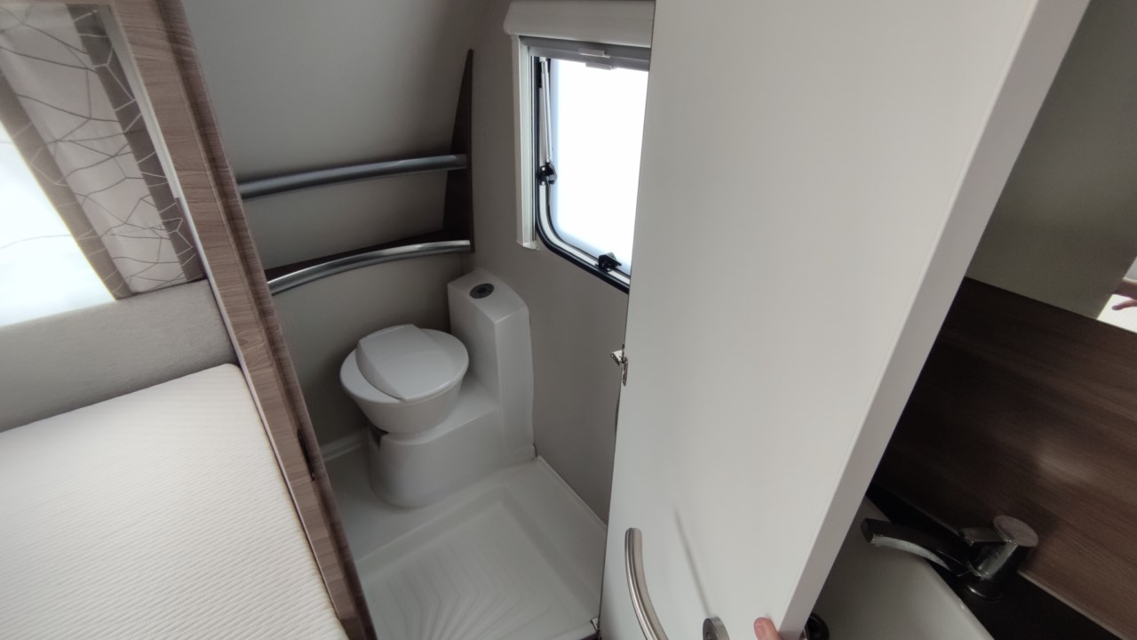 CARAVANA SEGONA MÀ KNAUS SPORT SILVER SELECTION 450 FU
