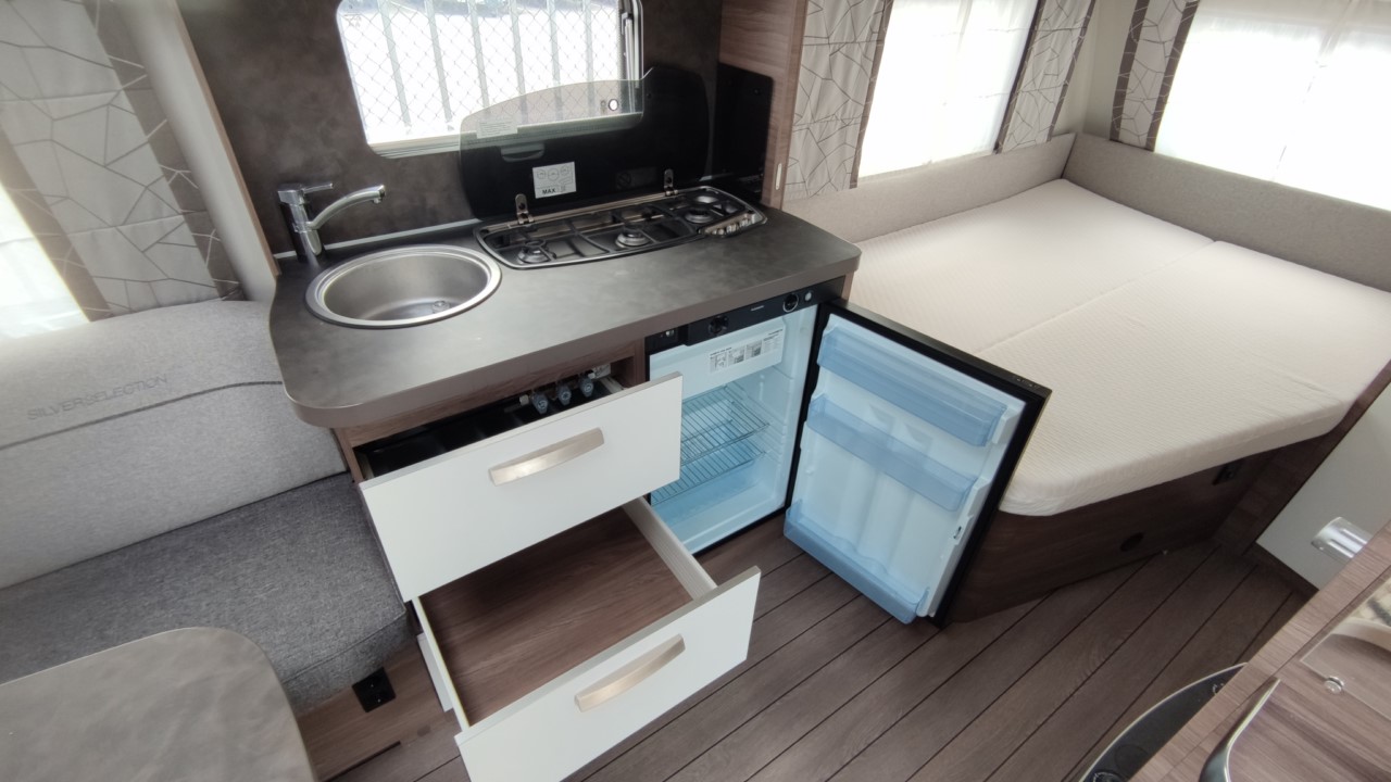CARAVANA SEGONA MÀ KNAUS SPORT SILVER SELECTION 450 FU