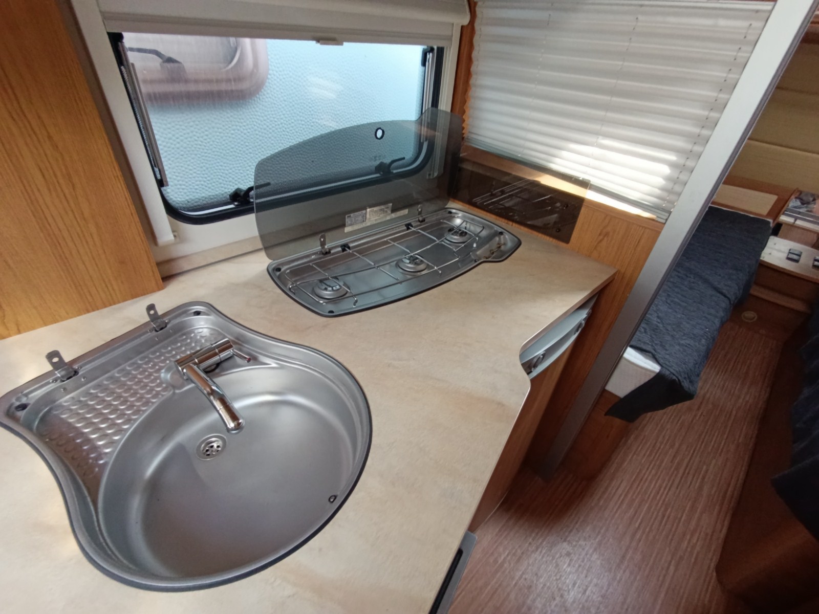 CARAVANA OFERTA KNAUS AZUR 500 ES – KM.0