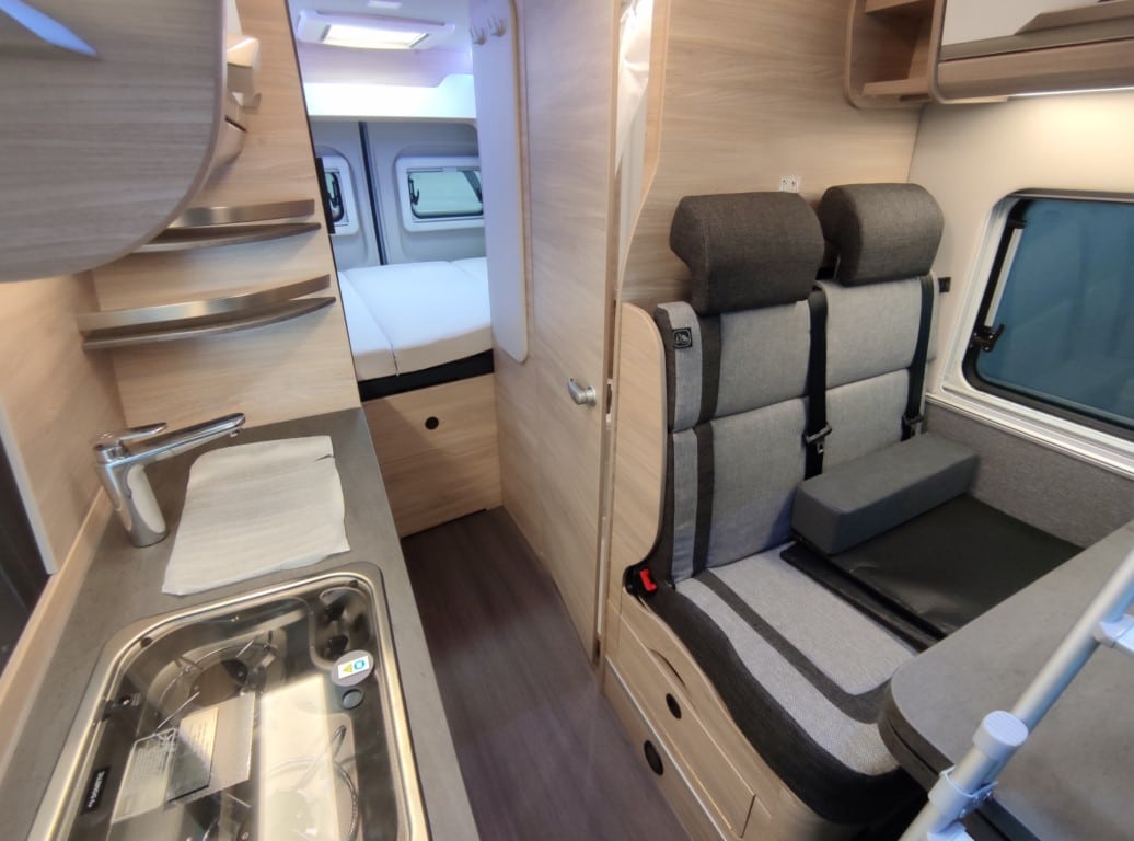CAMPER FURGONETA KNAUS BOXSTAR STREET 600 MQ SOSTRE ELEVABLE