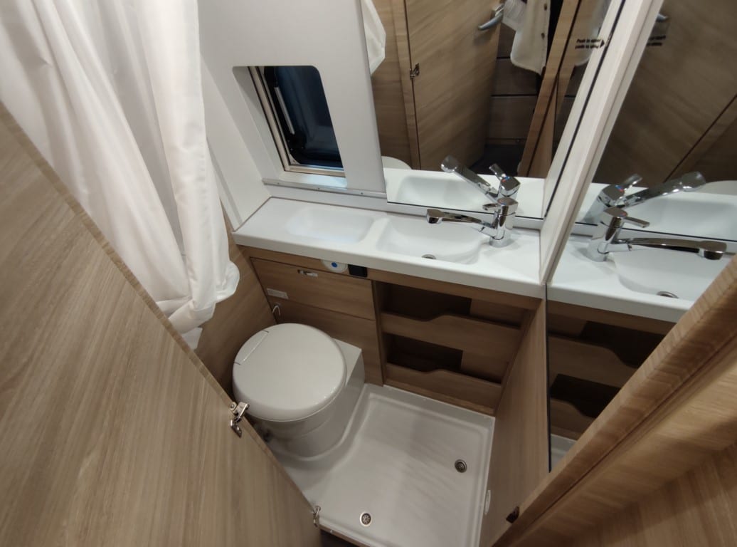 CAMPER FURGONETA KNAUS BOXSTAR STREET 600 MQ SOSTRE ELEVABLE
