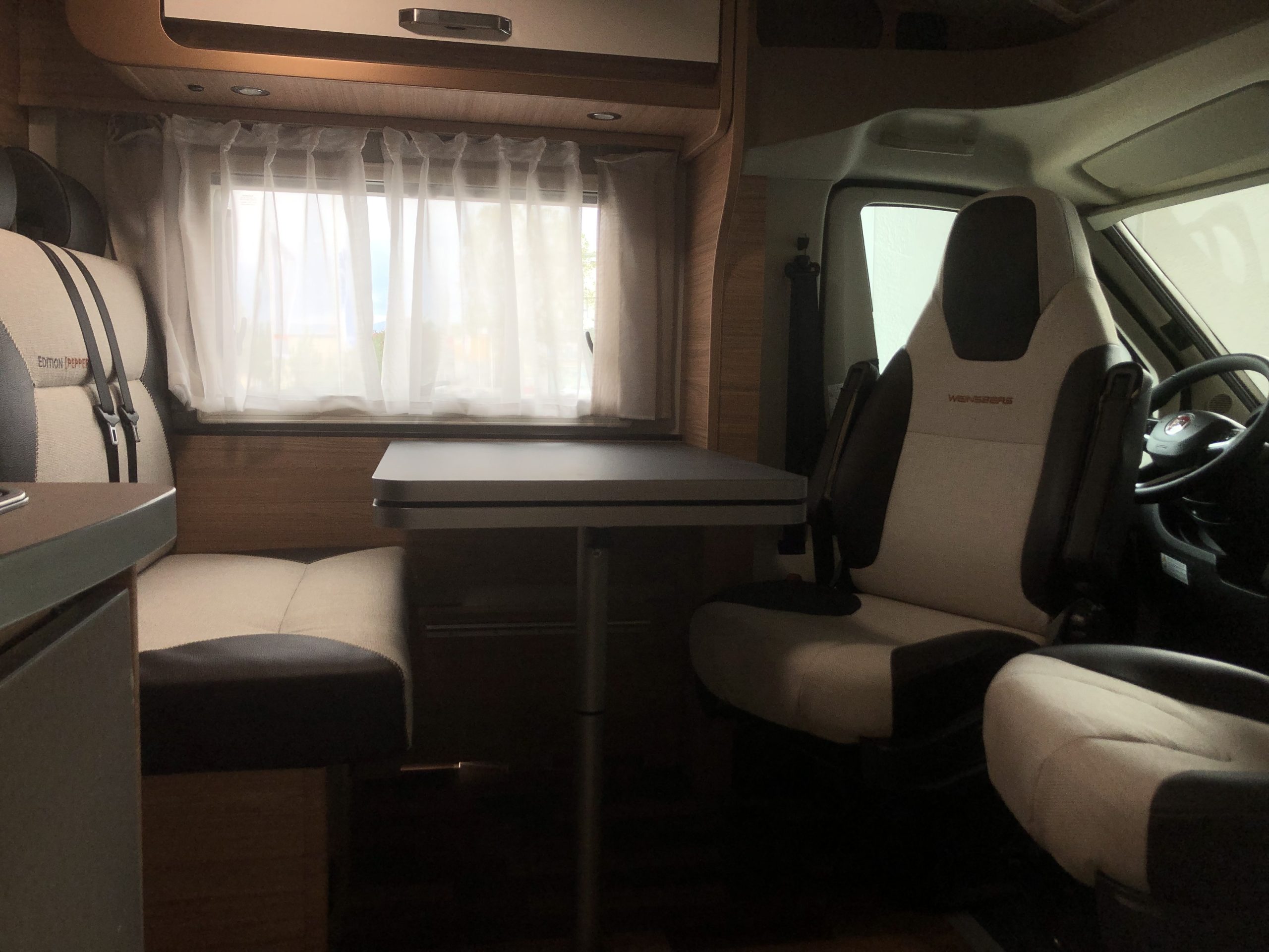 WEINSBERG CARACOMPACT PEPPER 600 MF AUTOCARAVANA NUEVA