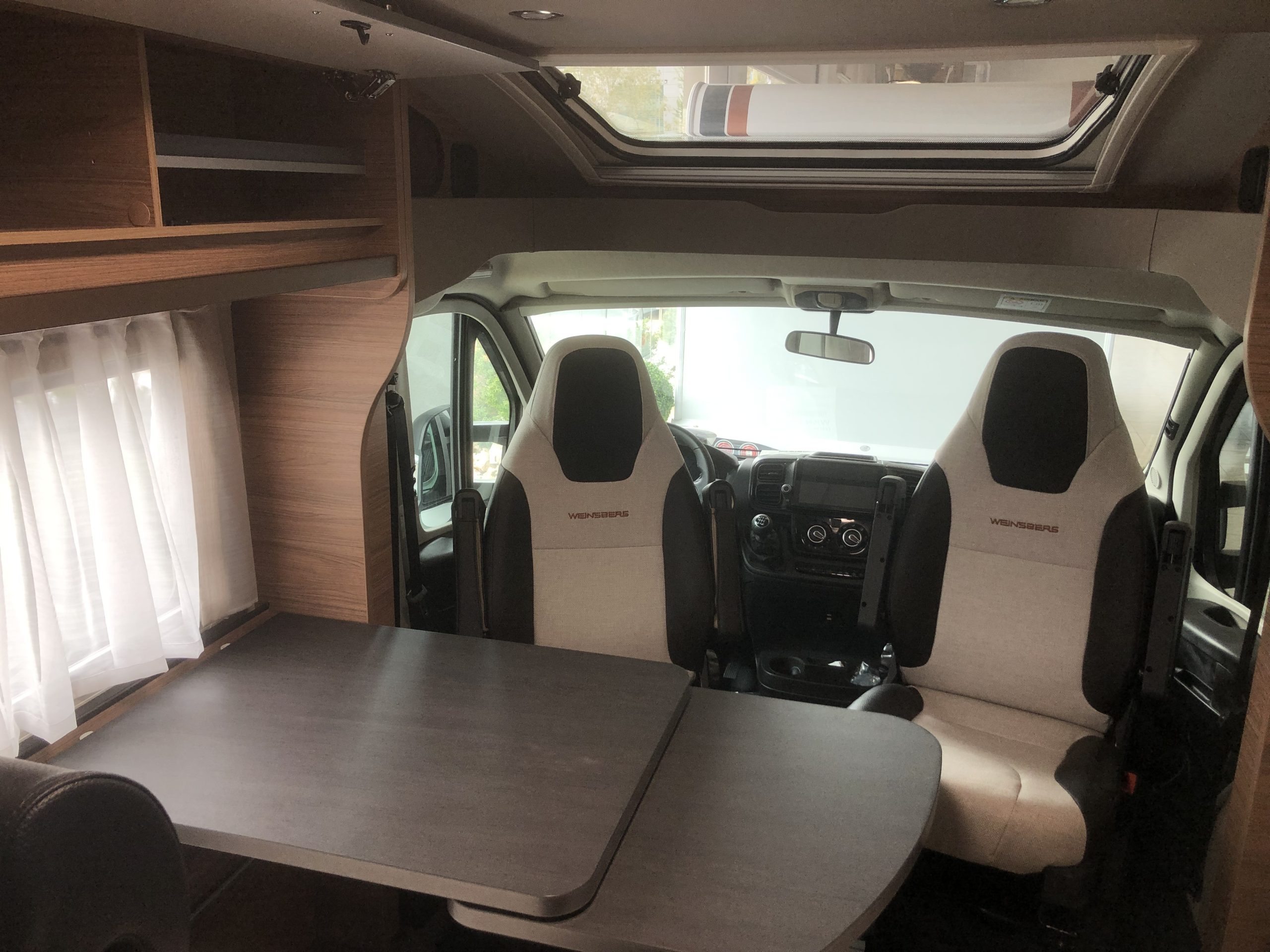 WEINSBERG CARACOMPACT PEPPER 600 MF AUTOCARAVANA NUEVA