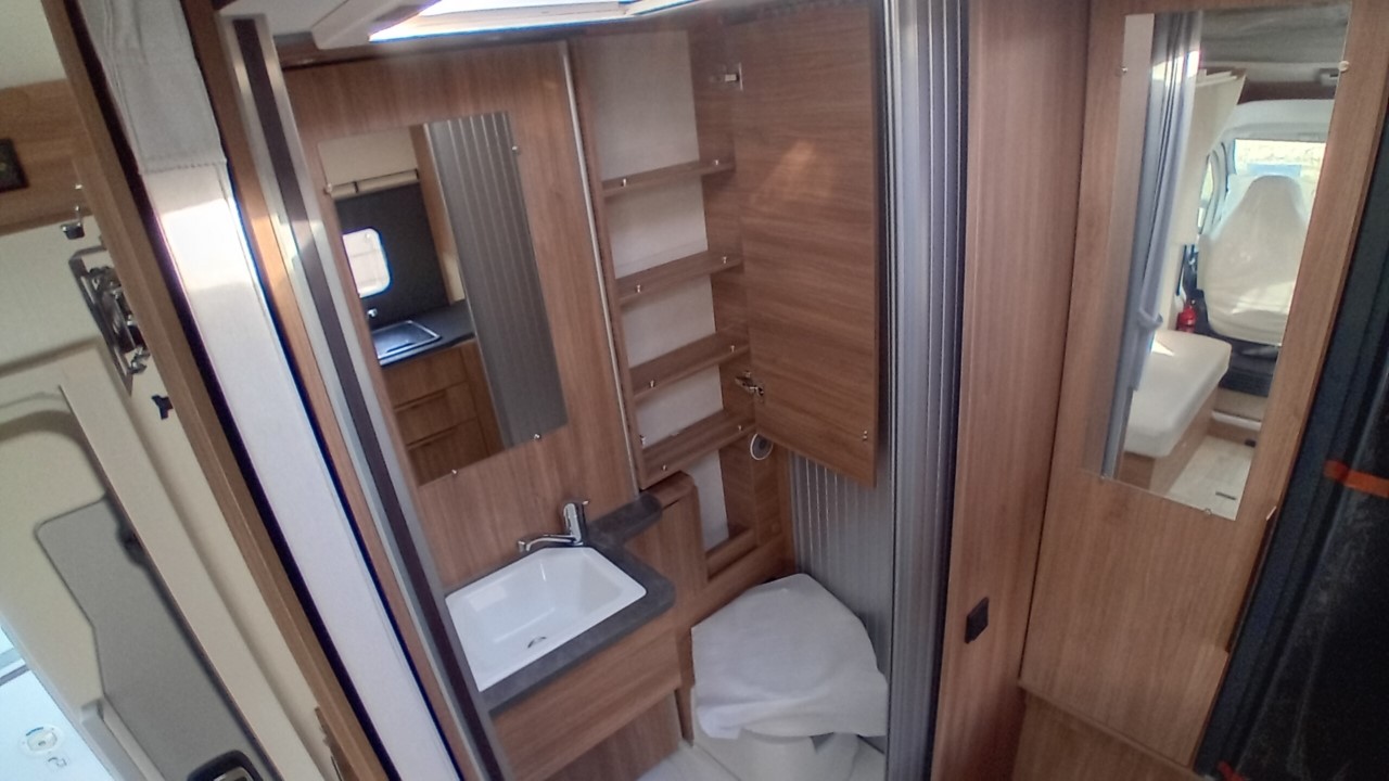 AUTOCARAVANA NUEVA PILOTE P626D Evidence +