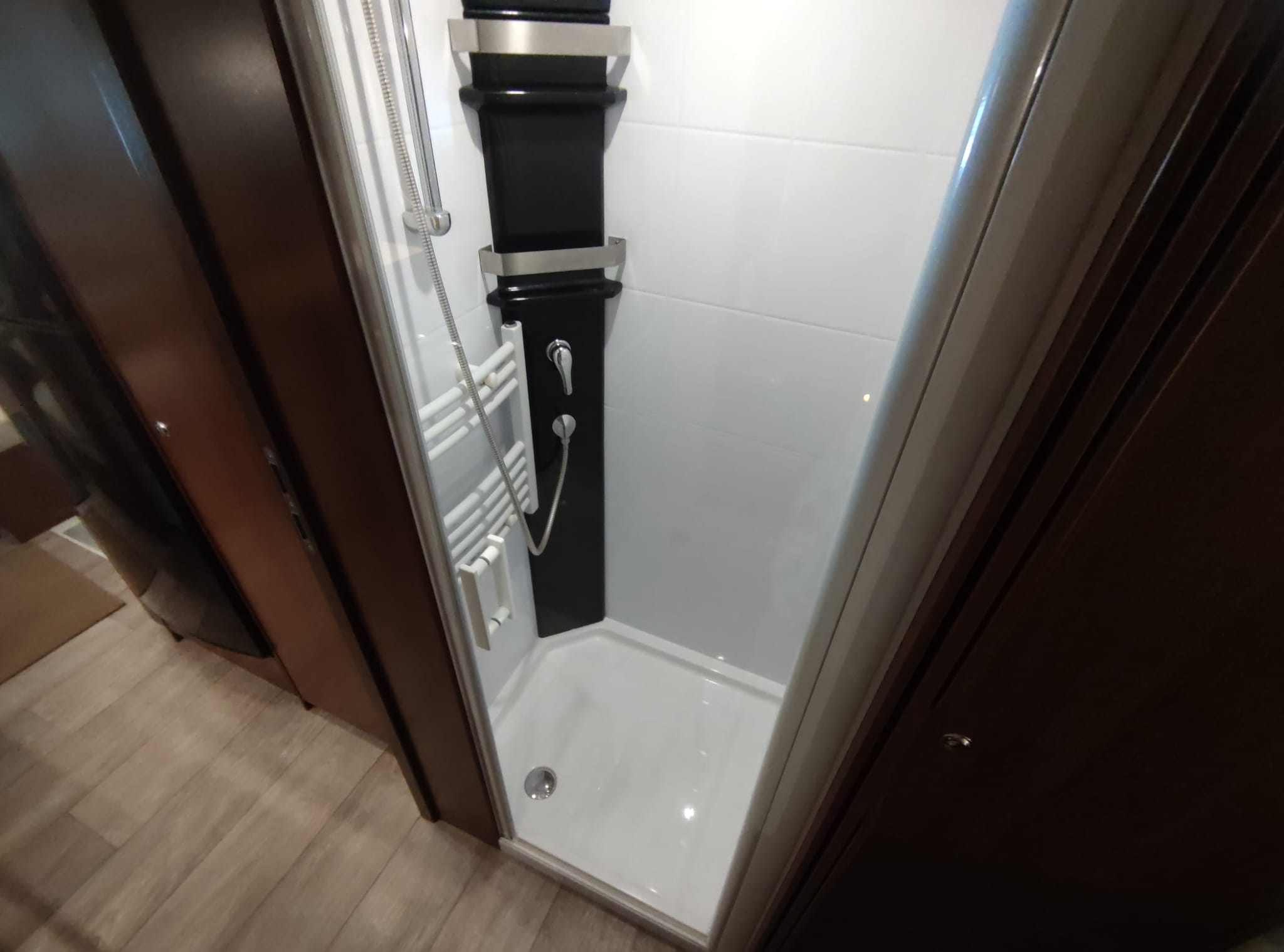 AUTOCARAVANA DE LUXE MORELO HOME 82 LS DE OCASIÓ