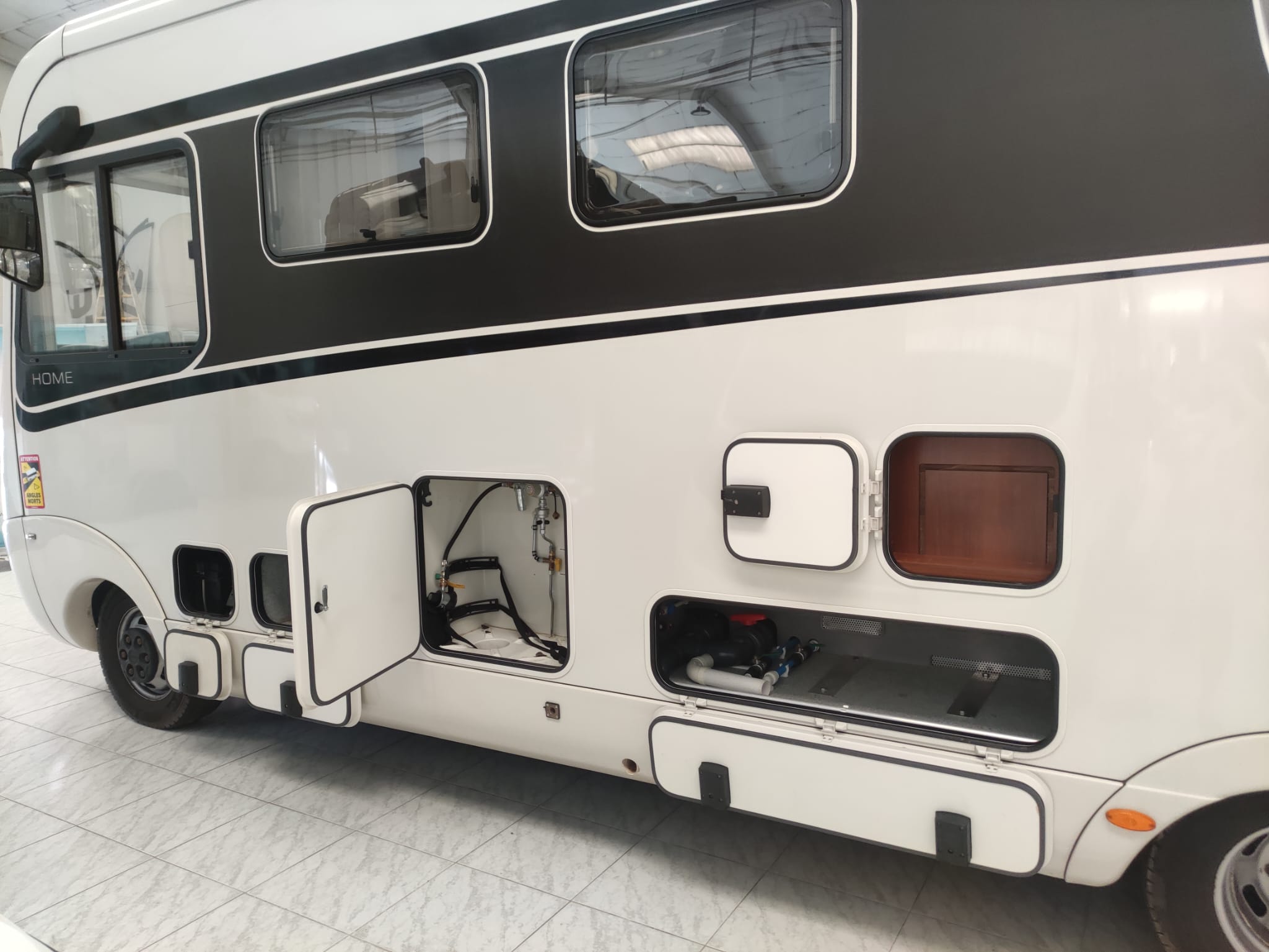 AUTOCARAVANA DE LUXE MORELO HOME 82 LS DE OCASIÓ