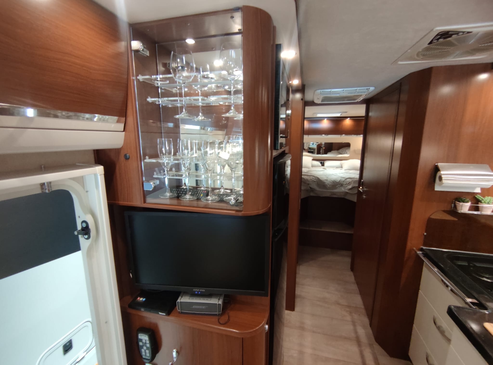 AUTOCARAVANA DE LUXE MORELO HOME 82 LS DE OCASIÓ