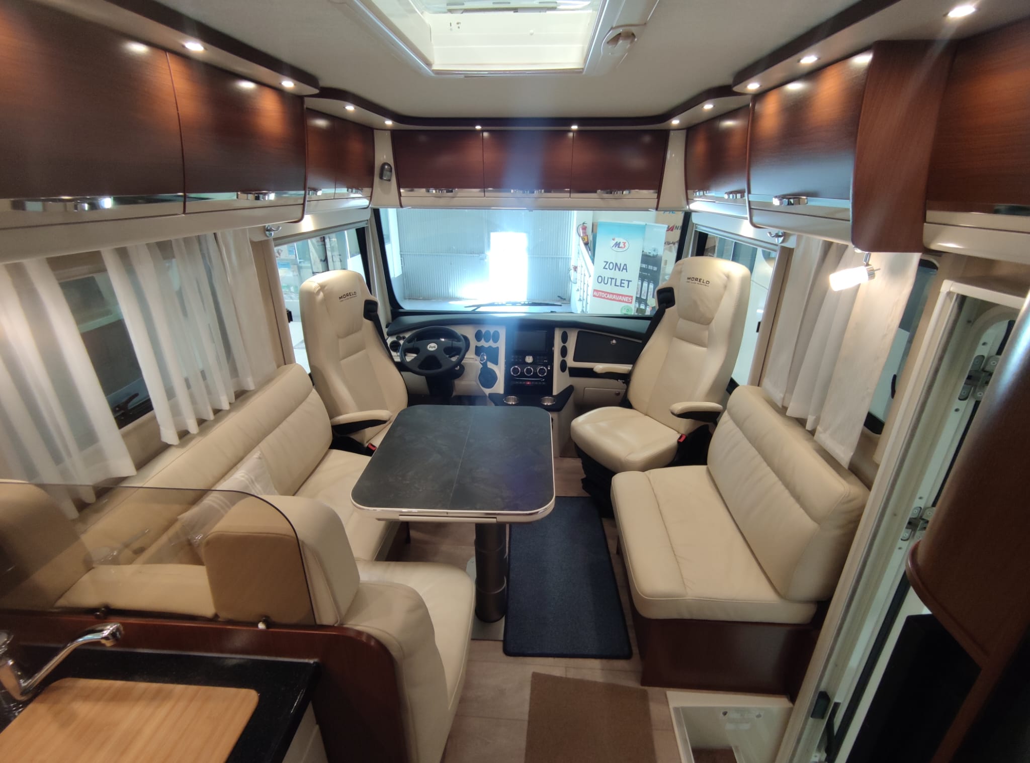 AUTOCARAVANA DE LUXE MORELO HOME 82 LS DE OCASIÓ