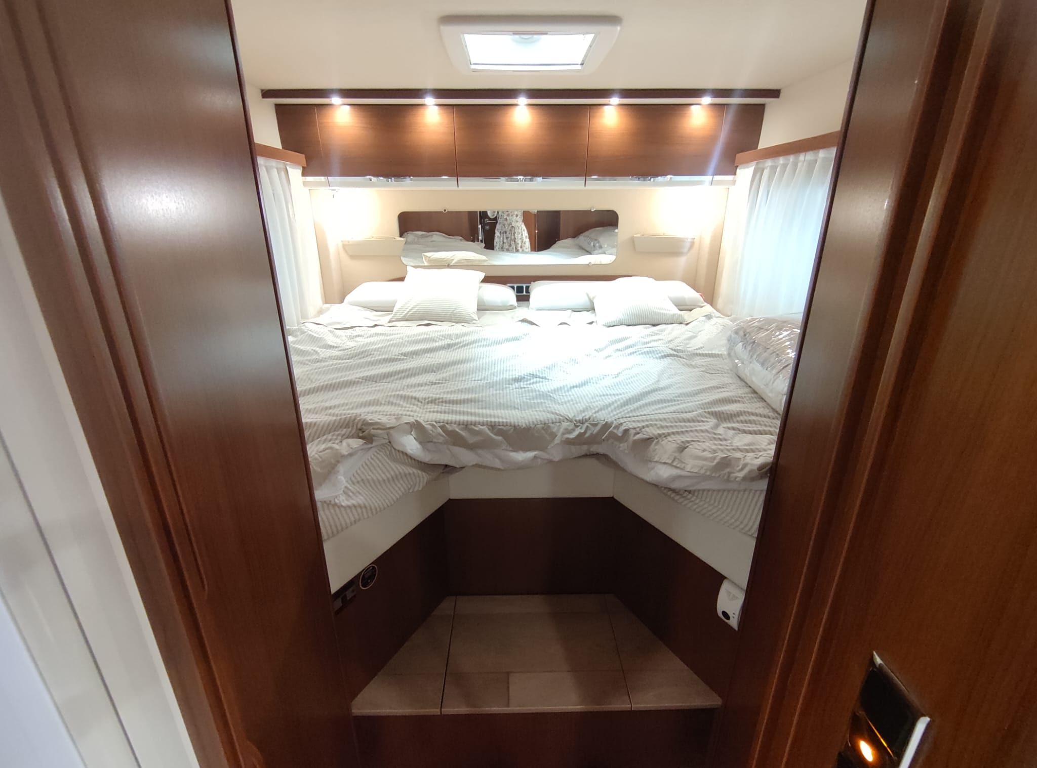 AUTOCARAVANA DE LUXE MORELO HOME 82 LS DE OCASIÓ