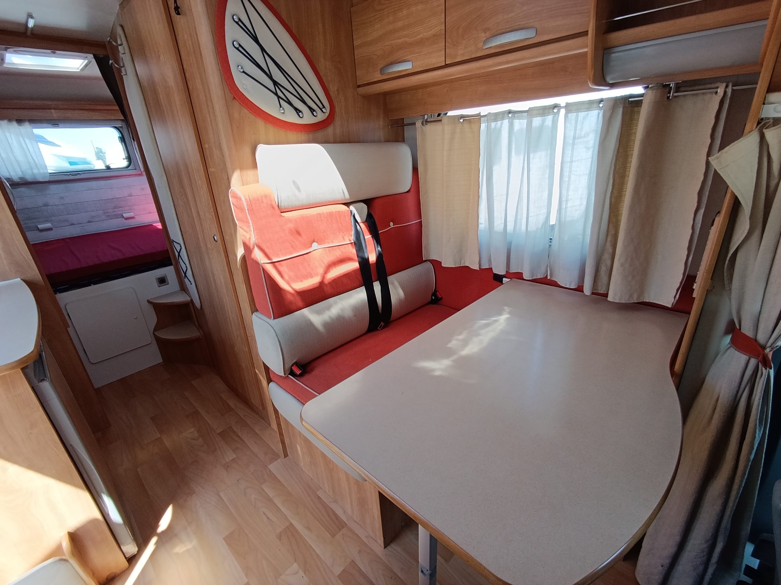 AUTOCARAVANA SEGONA MÀ RIMOR KATAMARANO 8P