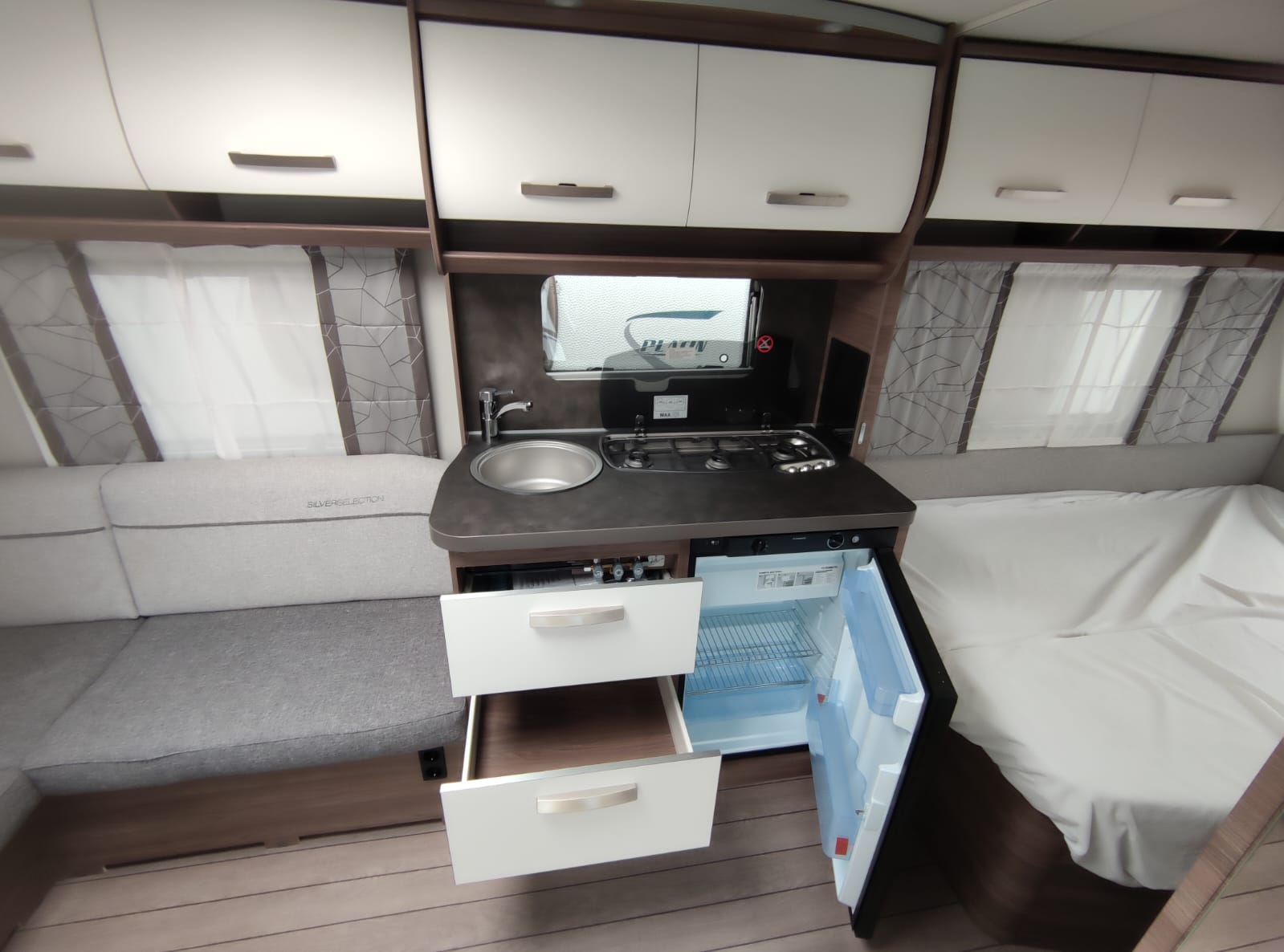 CARAVANA SEGONA MÀ KNAUS SPORT SILVER SELECTION 450 FU