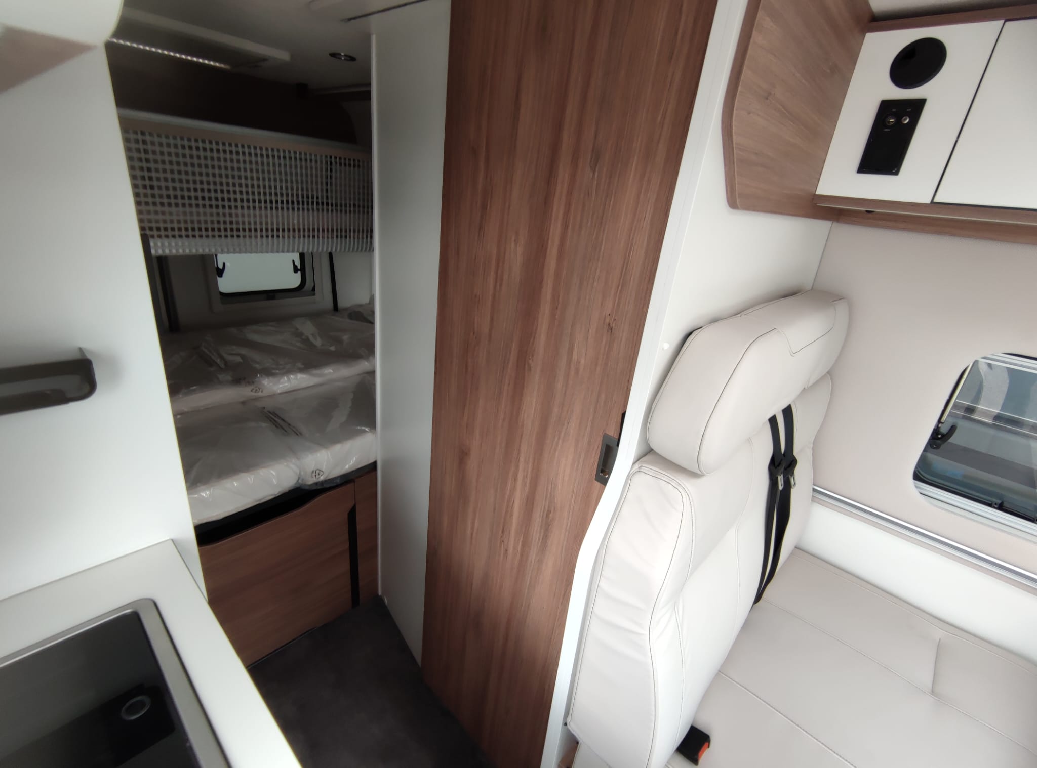 CAMPER PILOTE V600S EXCLUSIVE EDITION – KM.0
