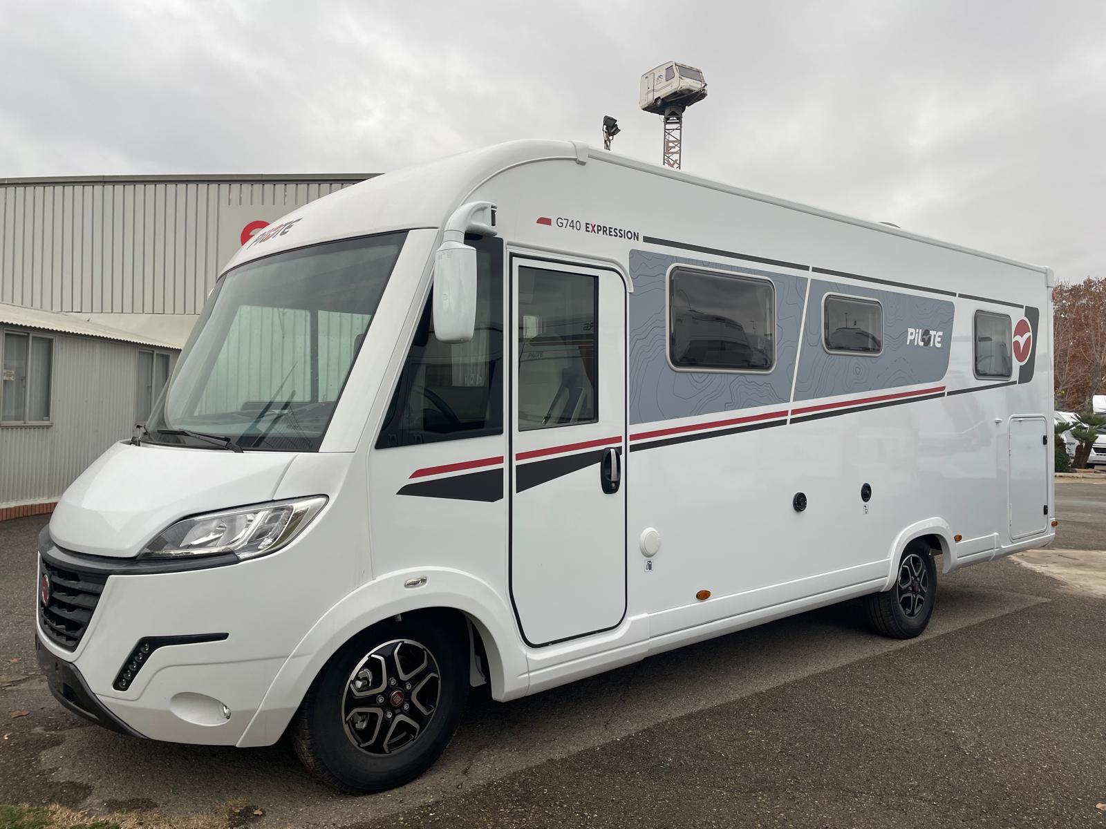 AUTOCARAVANA PILOTE G740 FC Expression