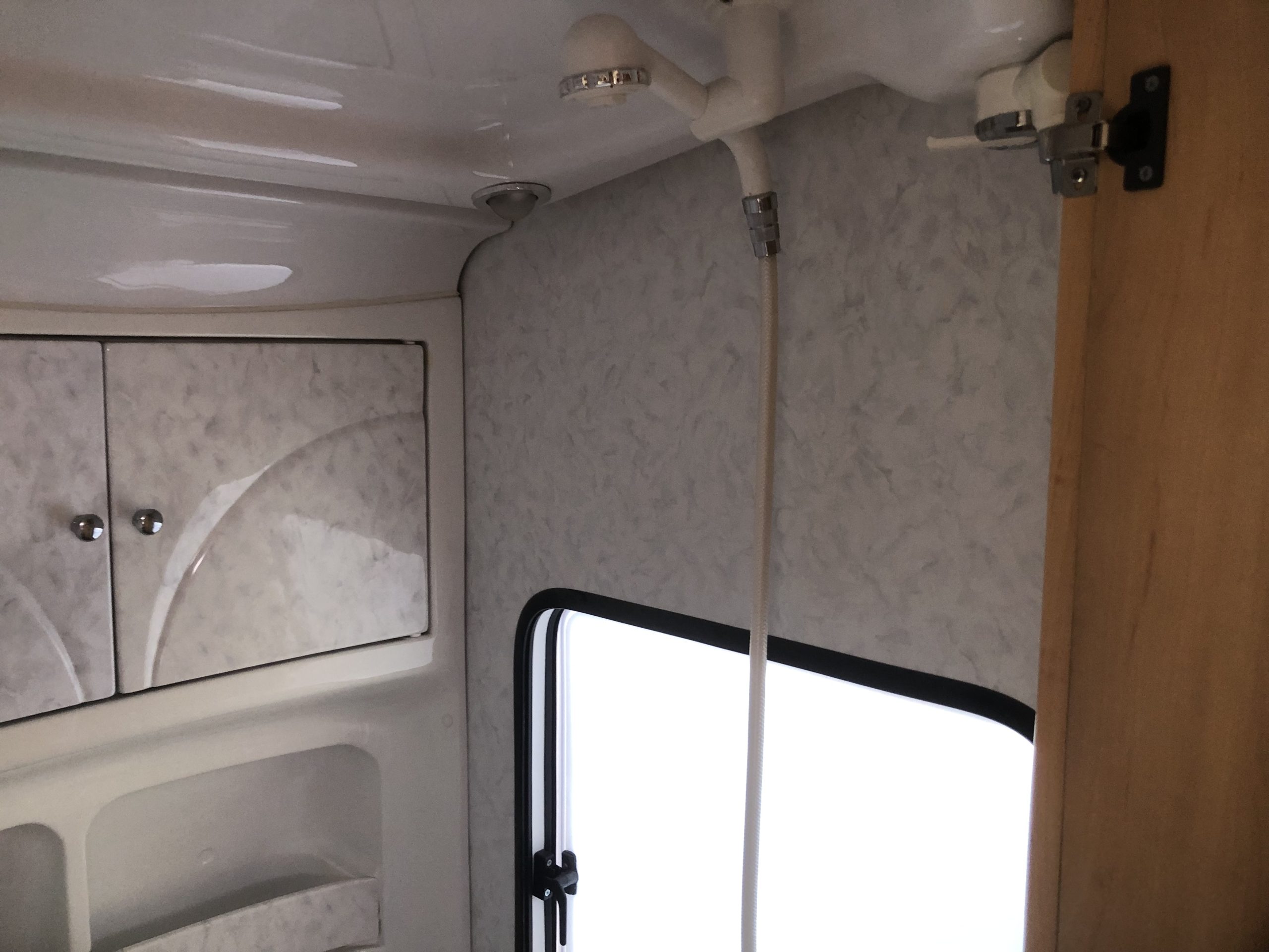 CARAVANA DE SEGONA MÀ HOBBY 550 LUXE CLASSIC