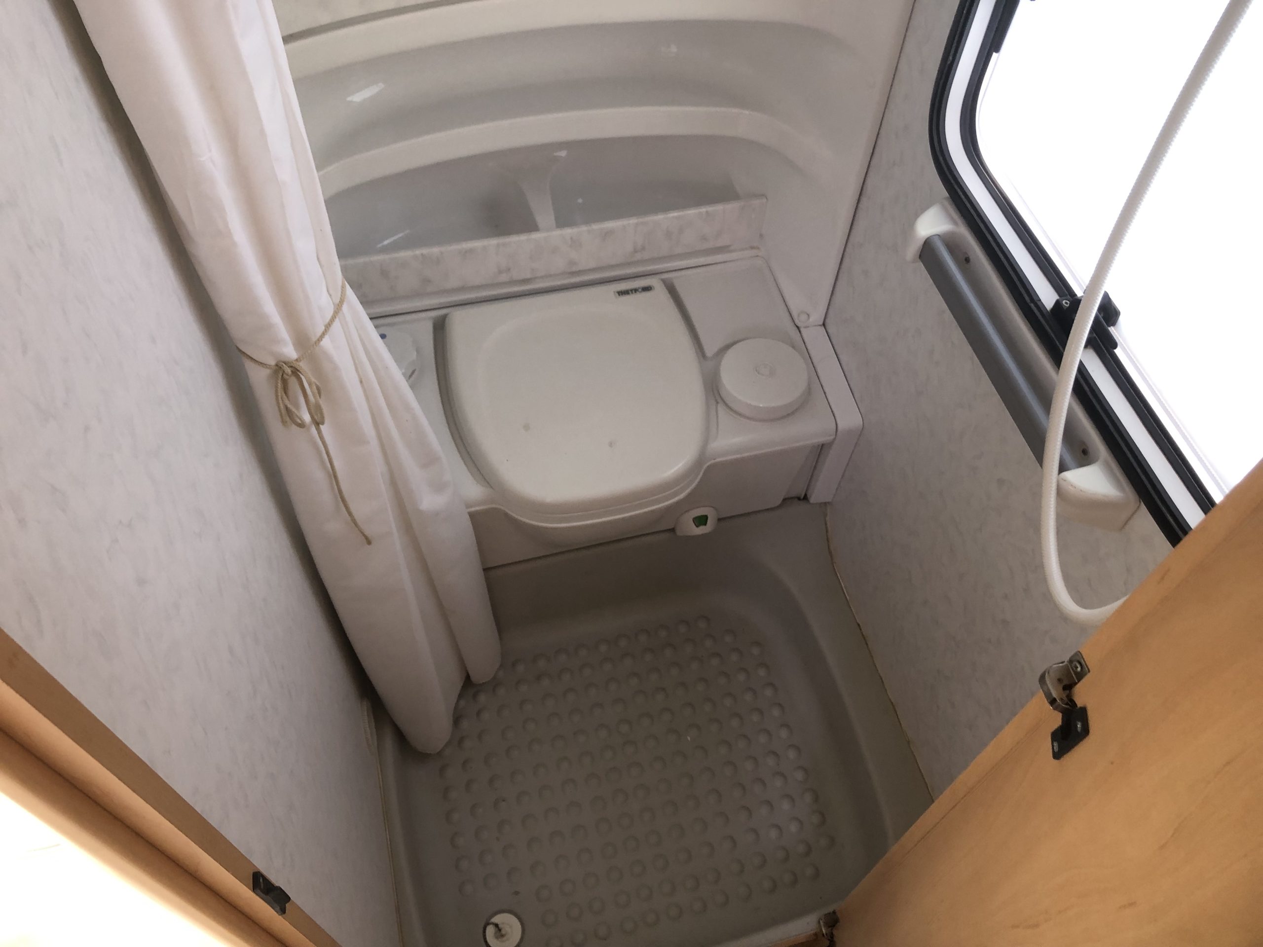 CARAVANA DE SEGONA MÀ HOBBY 550 LUXE CLASSIC