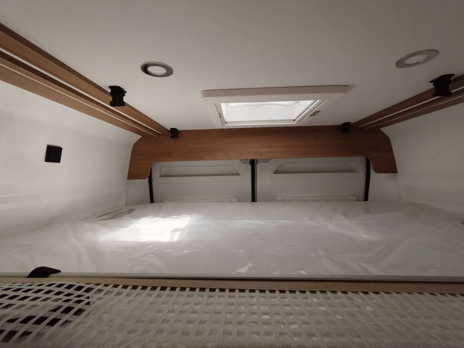FURGONETA CAMPER NUEVA PILOTE V600S EXCLUSIVE EDITION – KM.0