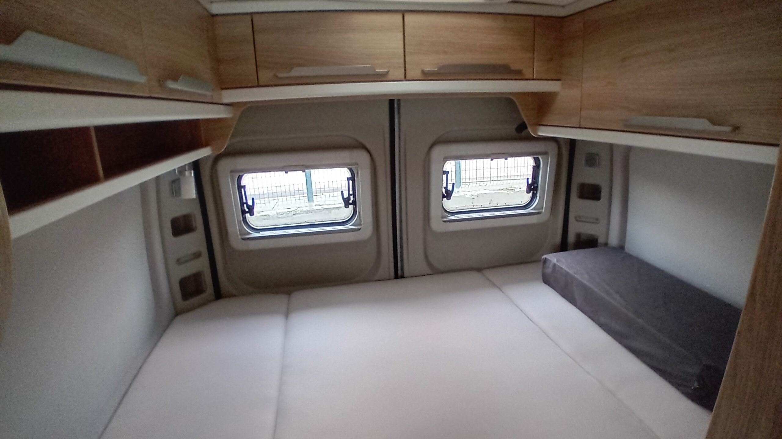 AUTOCARAVANA DE SEGONA MÀ KNAUS BOXSTAR 540 MQ PLATINO