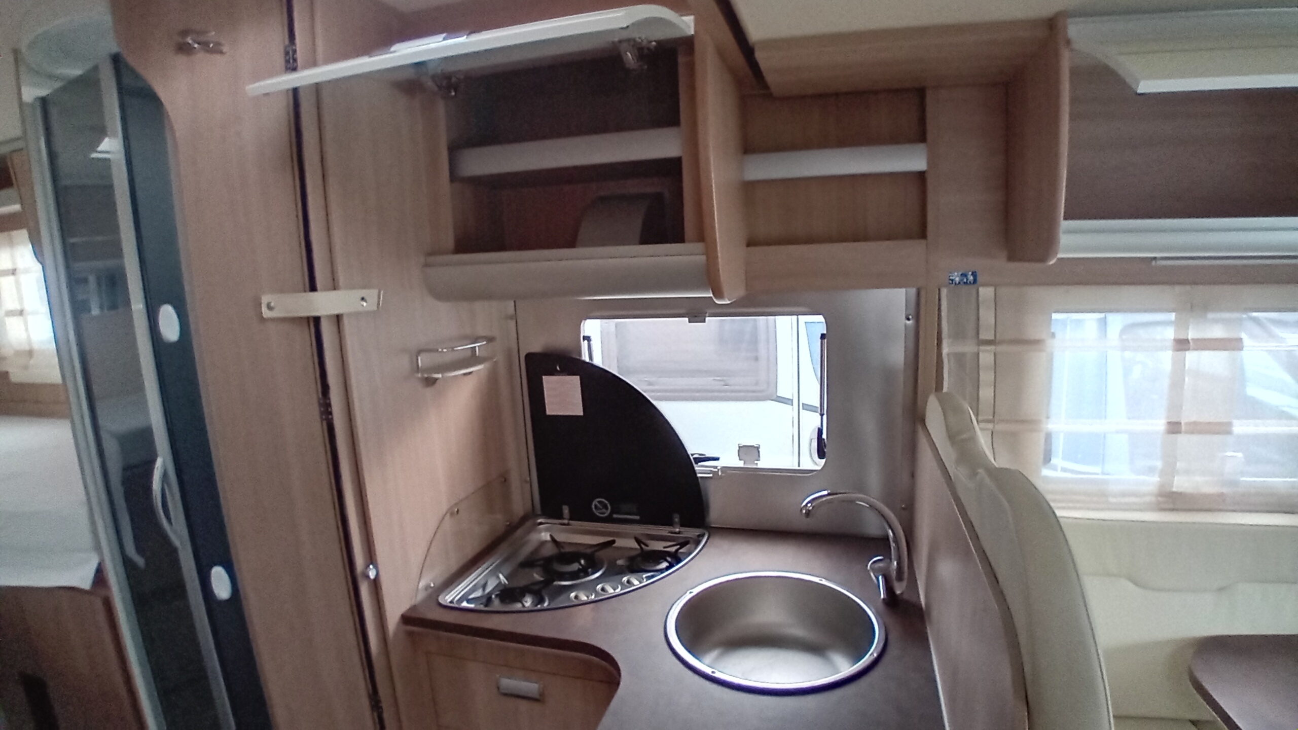 AUTOCARAVANA SEGONA MÀ LAIKA ECOVIP 409
