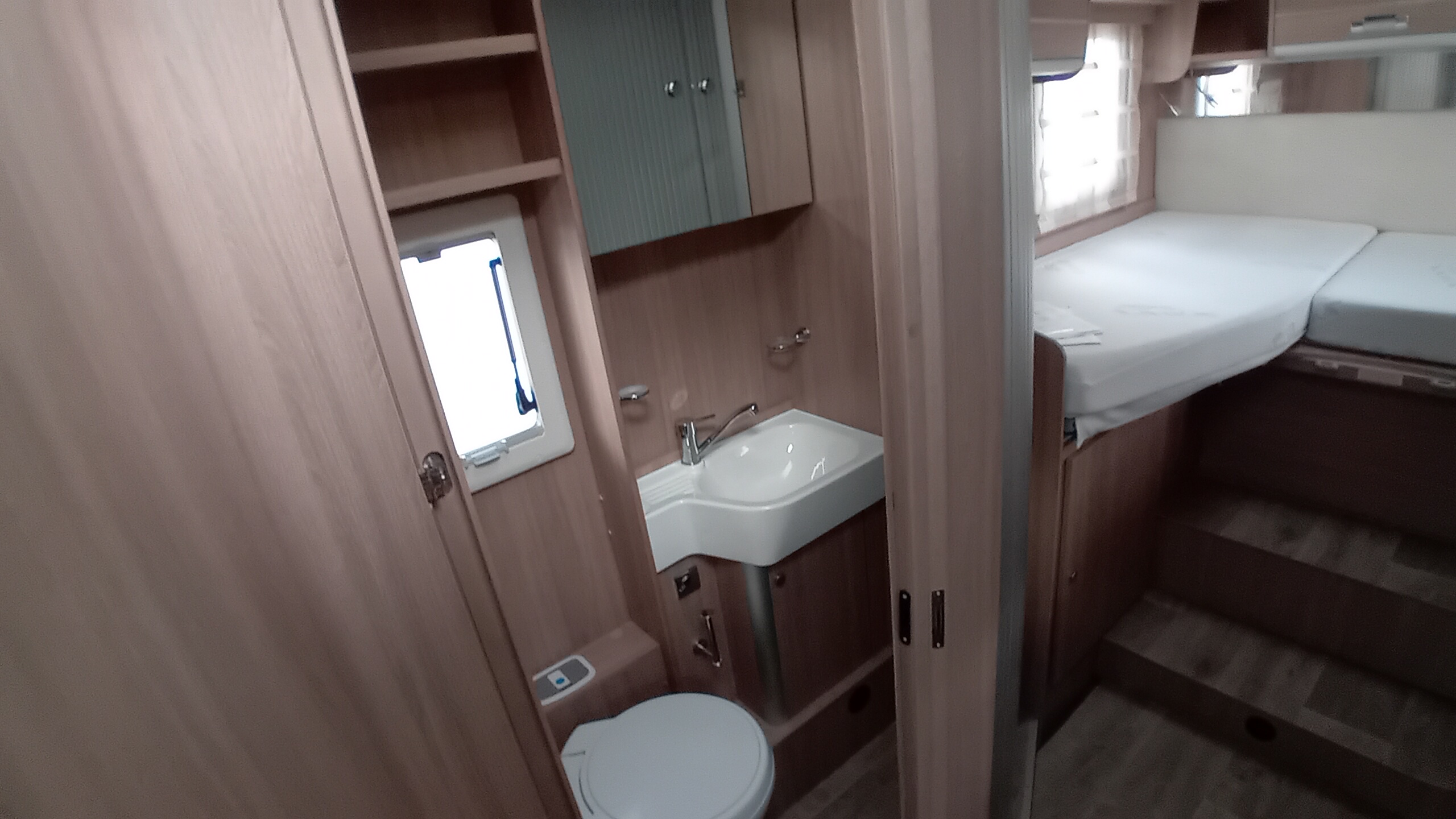AUTOCARAVANA SEGONA MÀ LAIKA ECOVIP 409