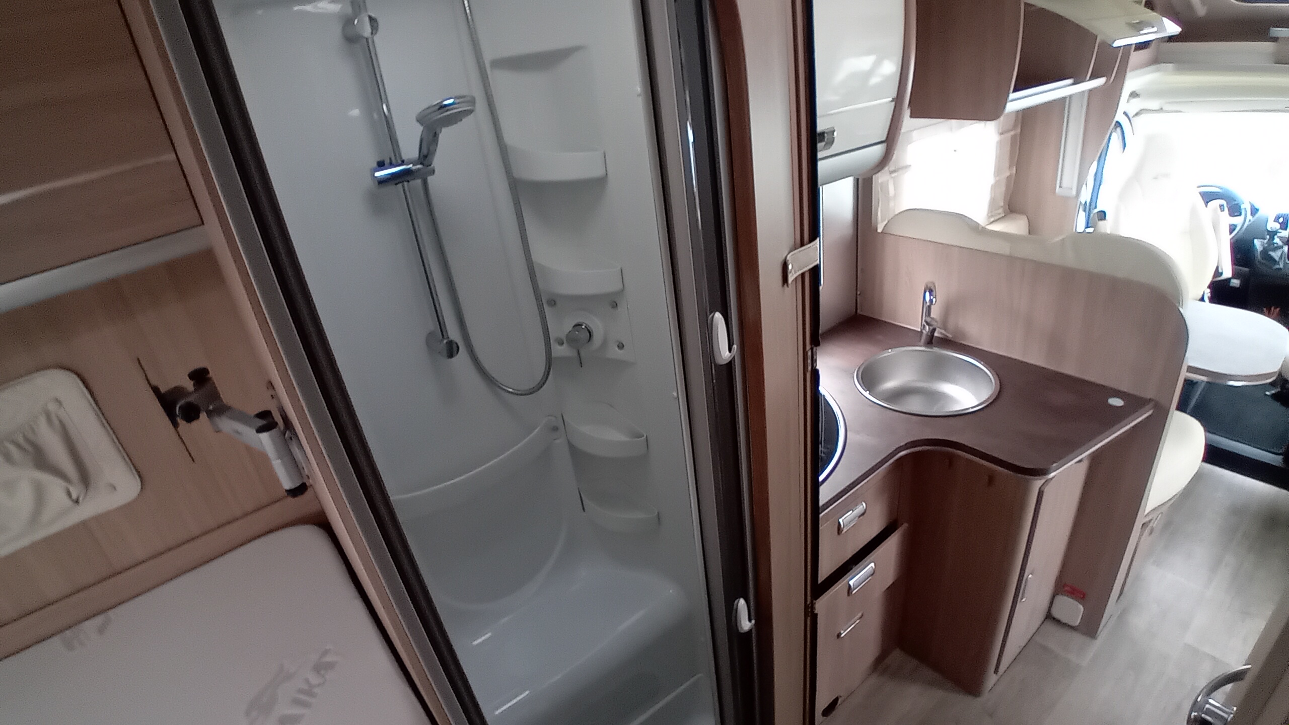 AUTOCARAVANA SEGONA MÀ LAIKA ECOVIP 409