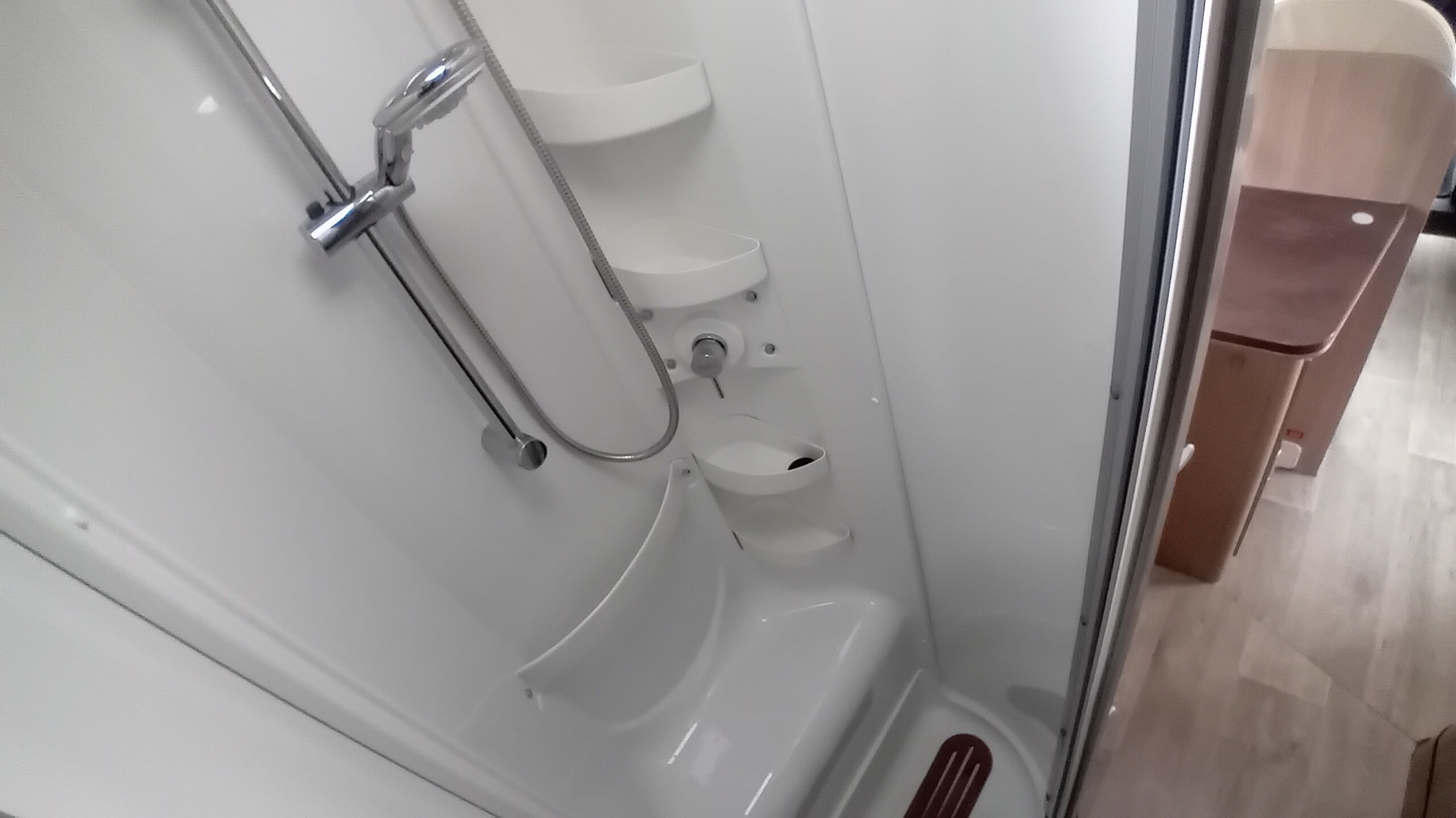 AUTOCARAVANA SEGONA MÀ LAIKA ECOVIP 409