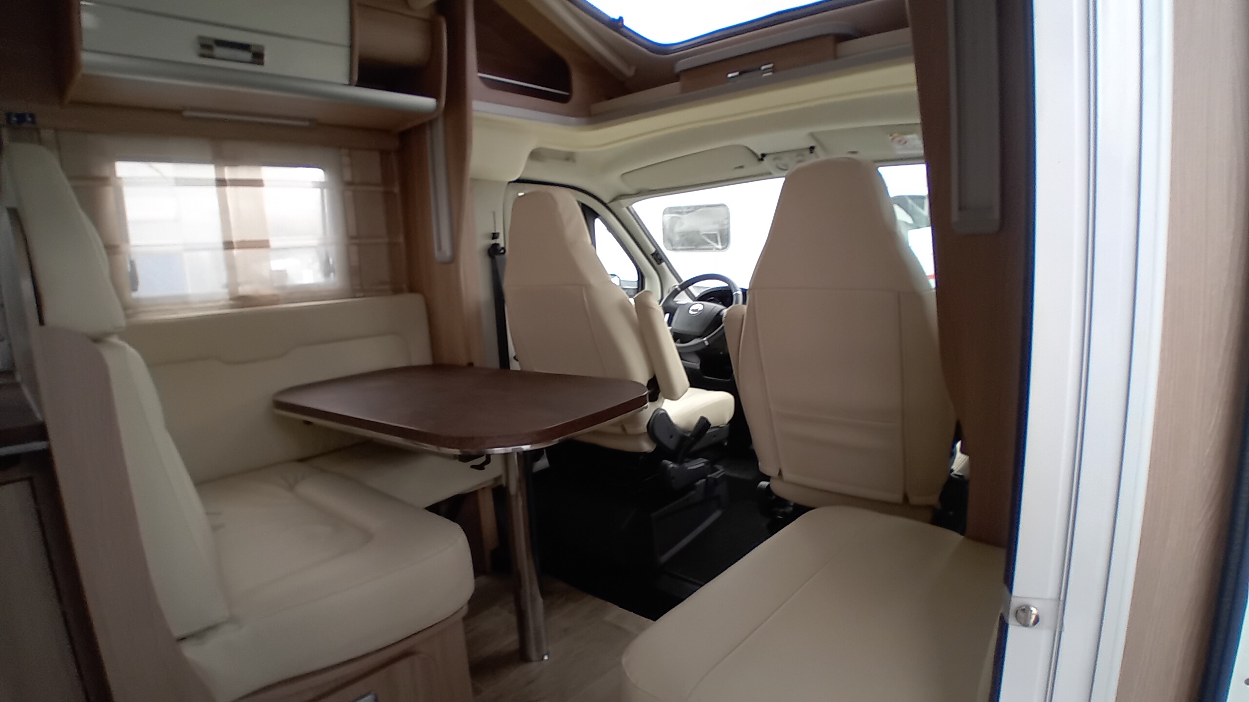 AUTOCARAVANA SEGONA MÀ LAIKA ECOVIP 409