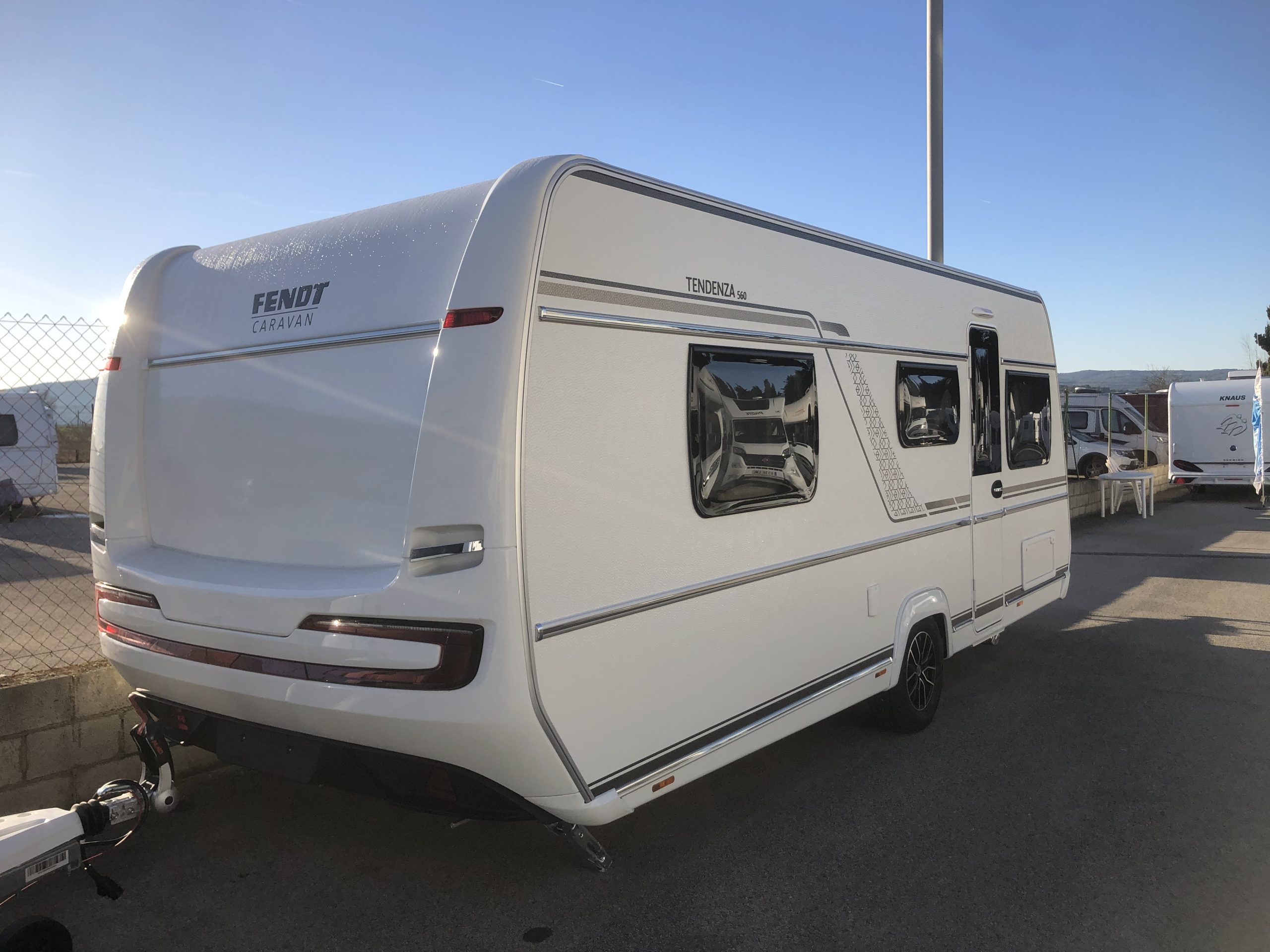 NOVA CARAVANA FENDT TENDENZA 560 SFDW