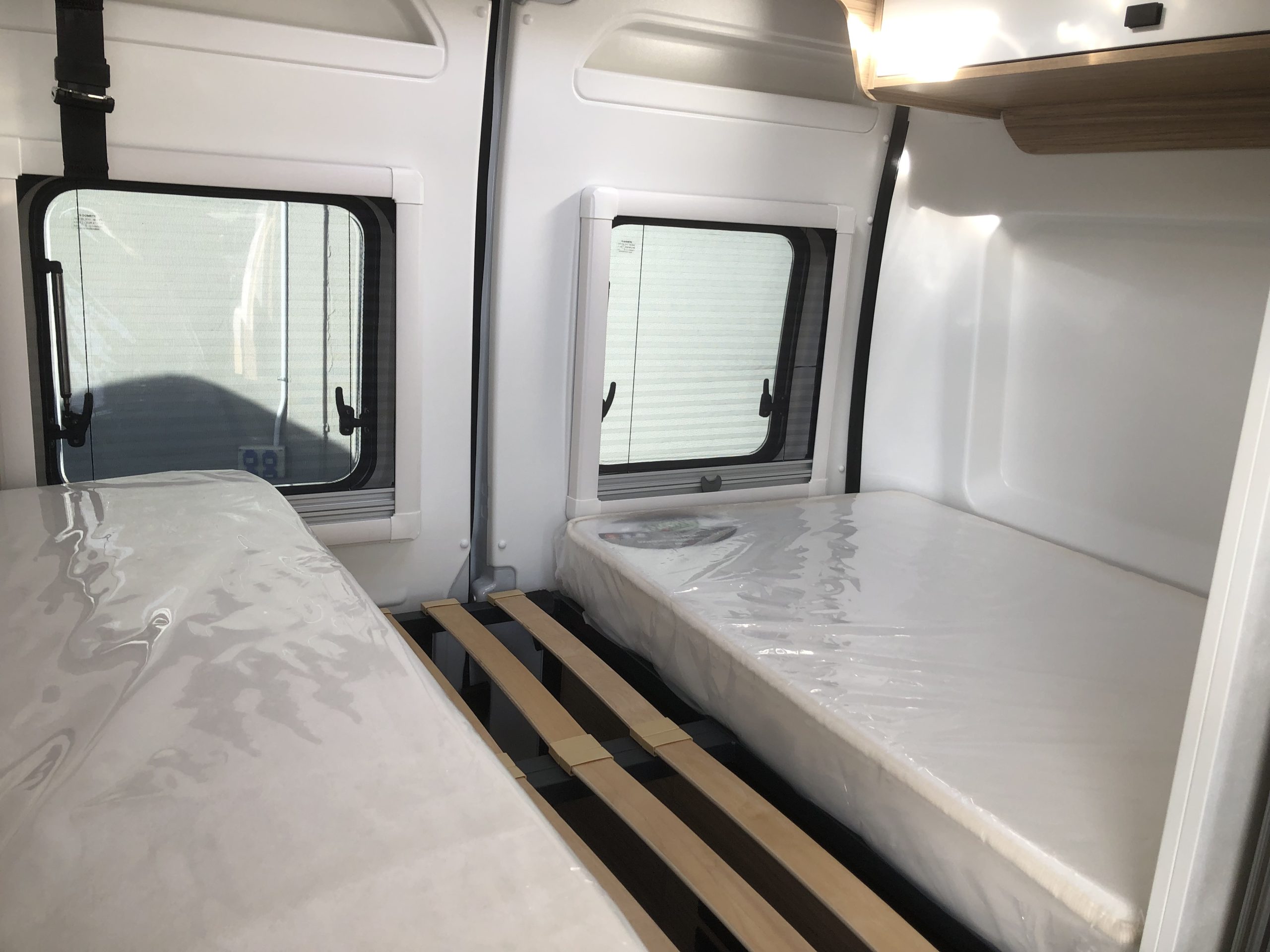 FURGONETA CAMPER PILOTE V540G NUEVA