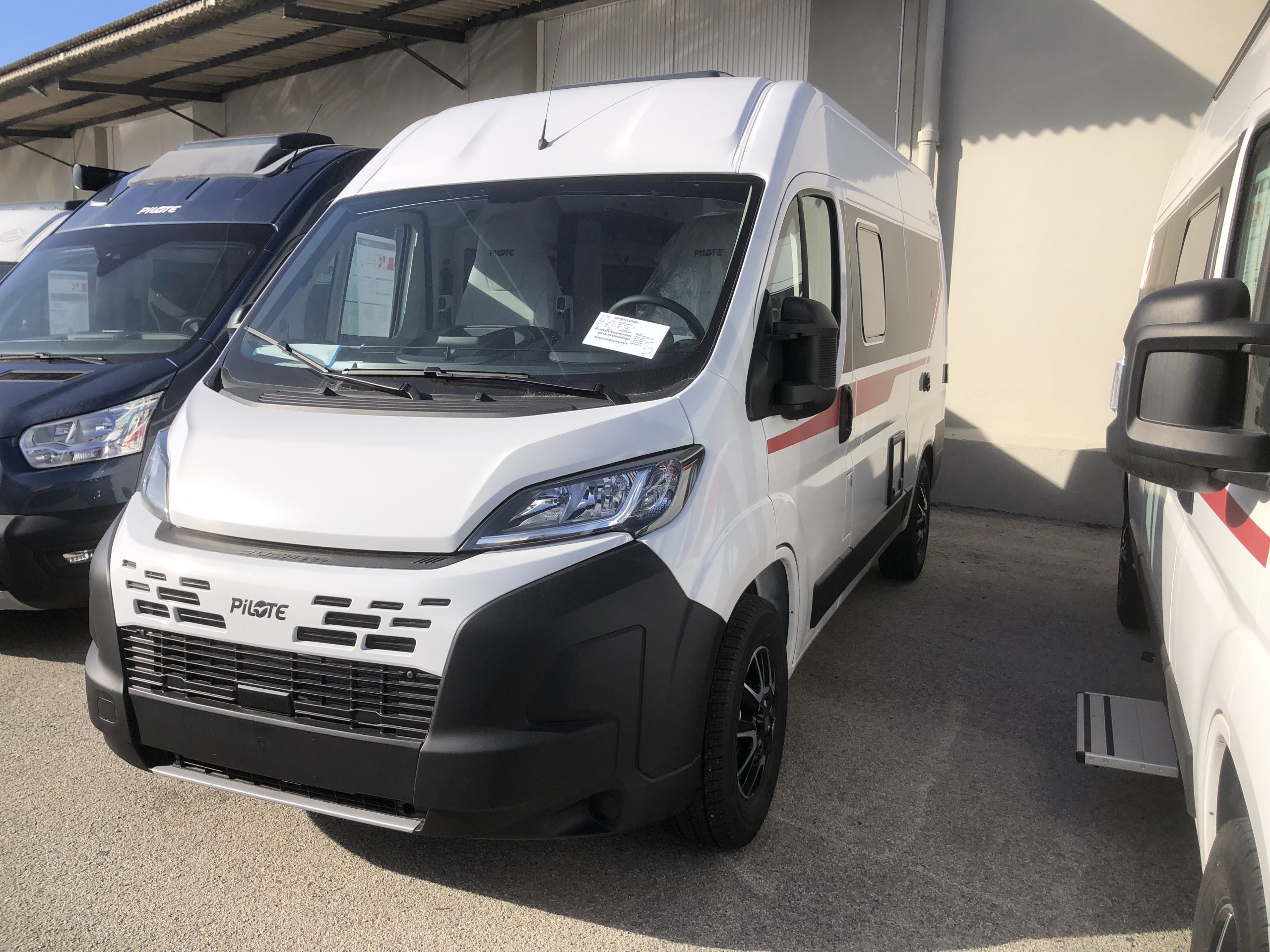 FURGONETA CAMPER PILOTE V540G NUEVA