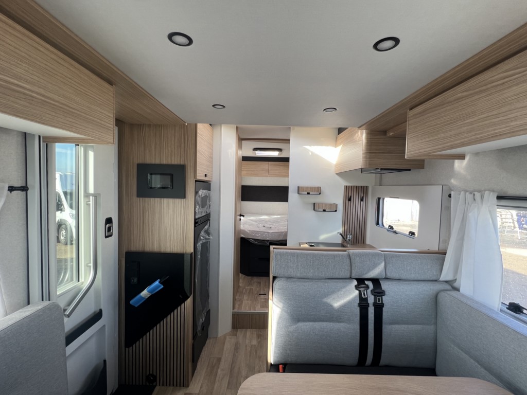 AUTOCARAVANA PILOTE P740C ÉVIDENCE NUEVA
